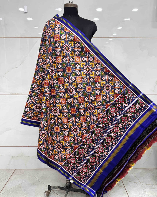 Blue Manekchowk Patola Dupatta - SindhoiPatolaArt