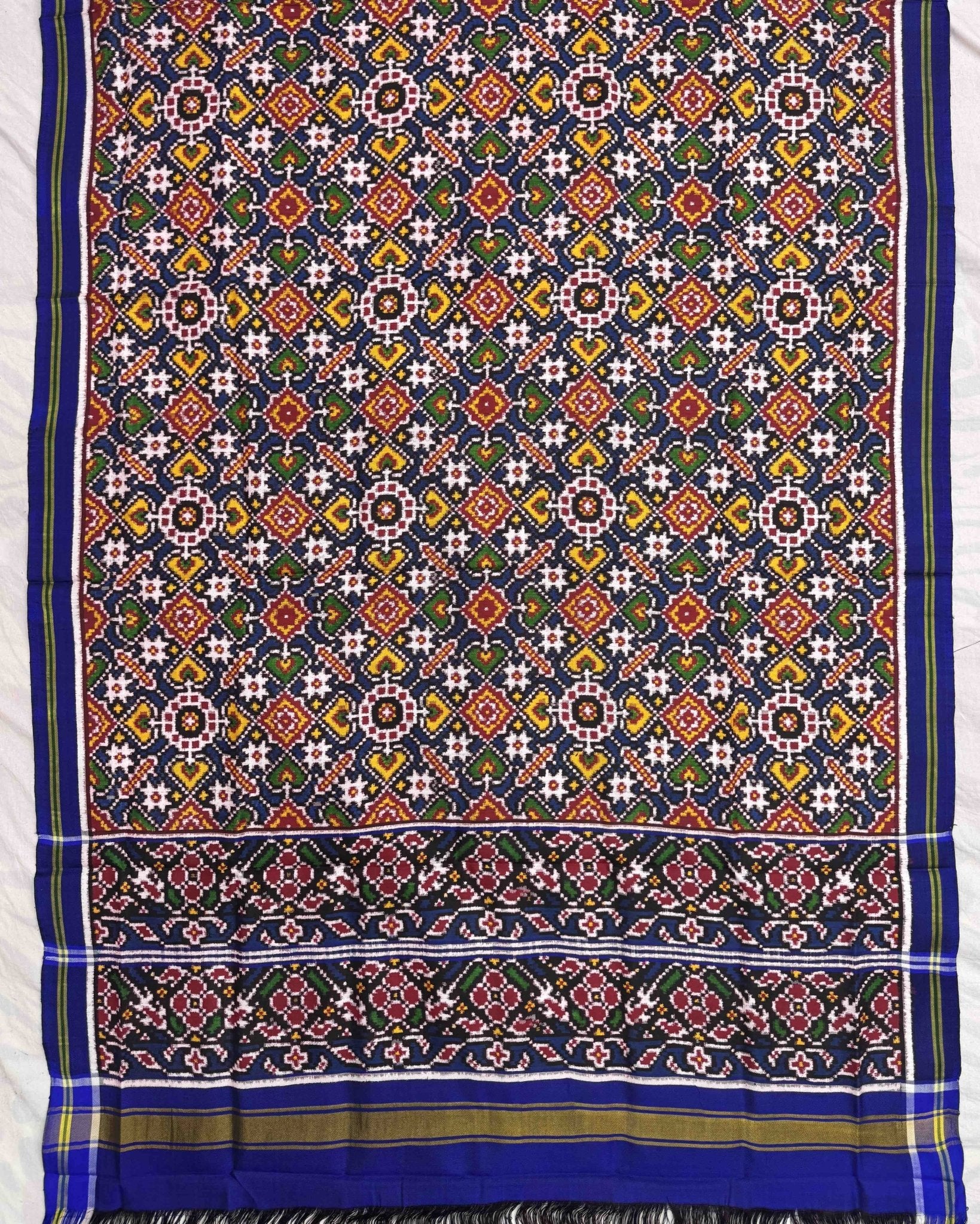 Blue Manekchowk Patola Dupatta - SindhoiPatolaArt