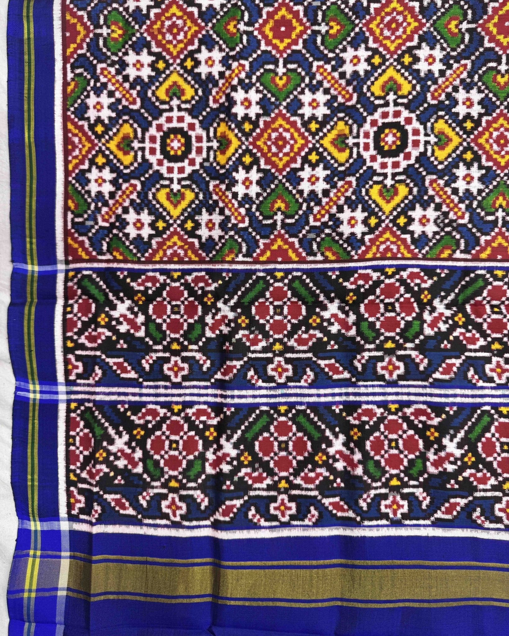 Blue Manekchowk Patola Dupatta - SindhoiPatolaArt