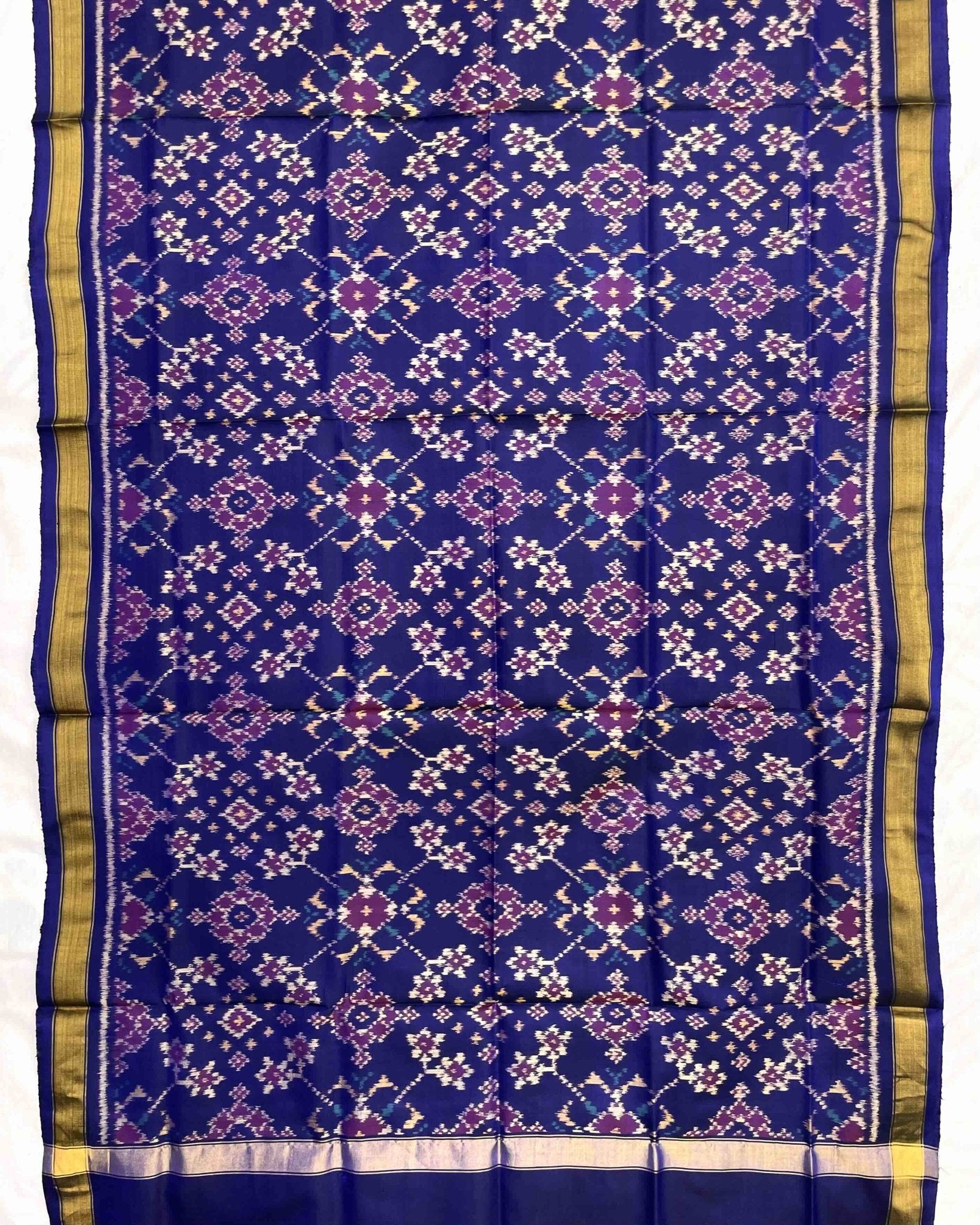 Blue Navratan Patola Dupatta - SindhoiPatolaArt