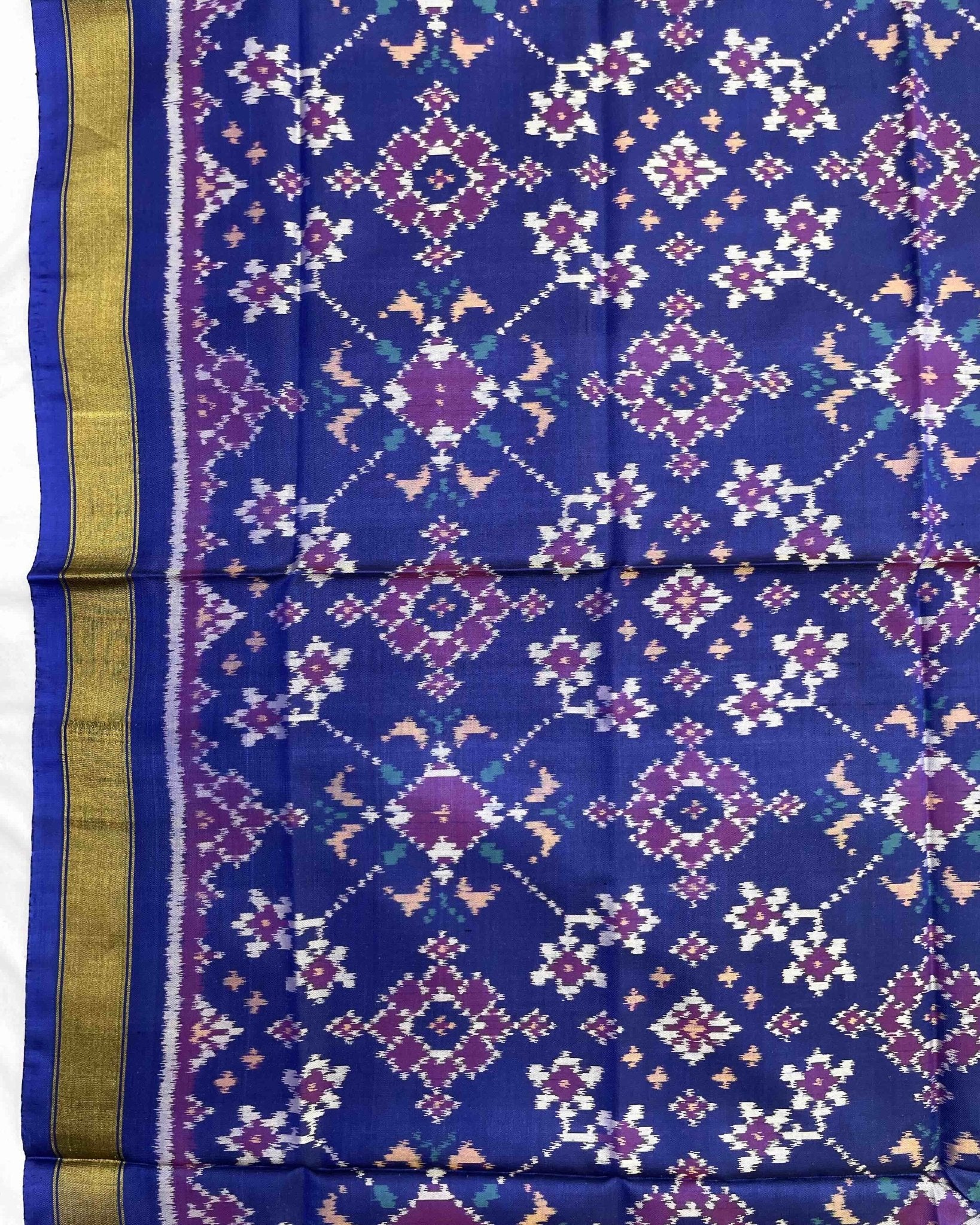 Blue Navratan Patola Dupatta - SindhoiPatolaArt