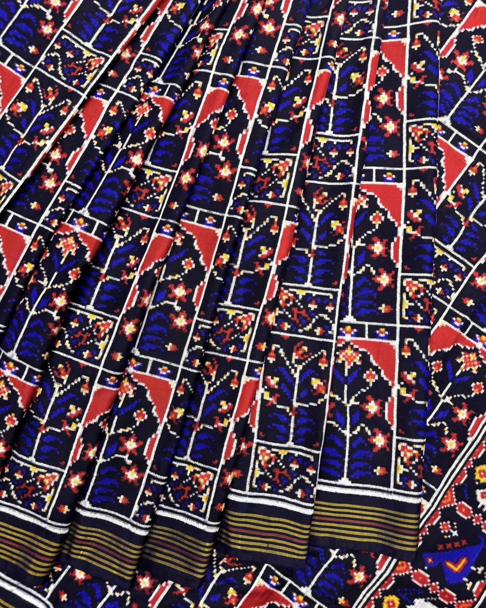 Blue New Flower Design Double Ikat Patola Saree - SindhoiPatolaArt