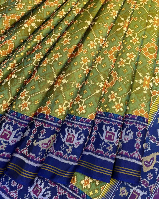 Blue & Parrot Green Navratan Patola Saree - SindhoiPatolaArt