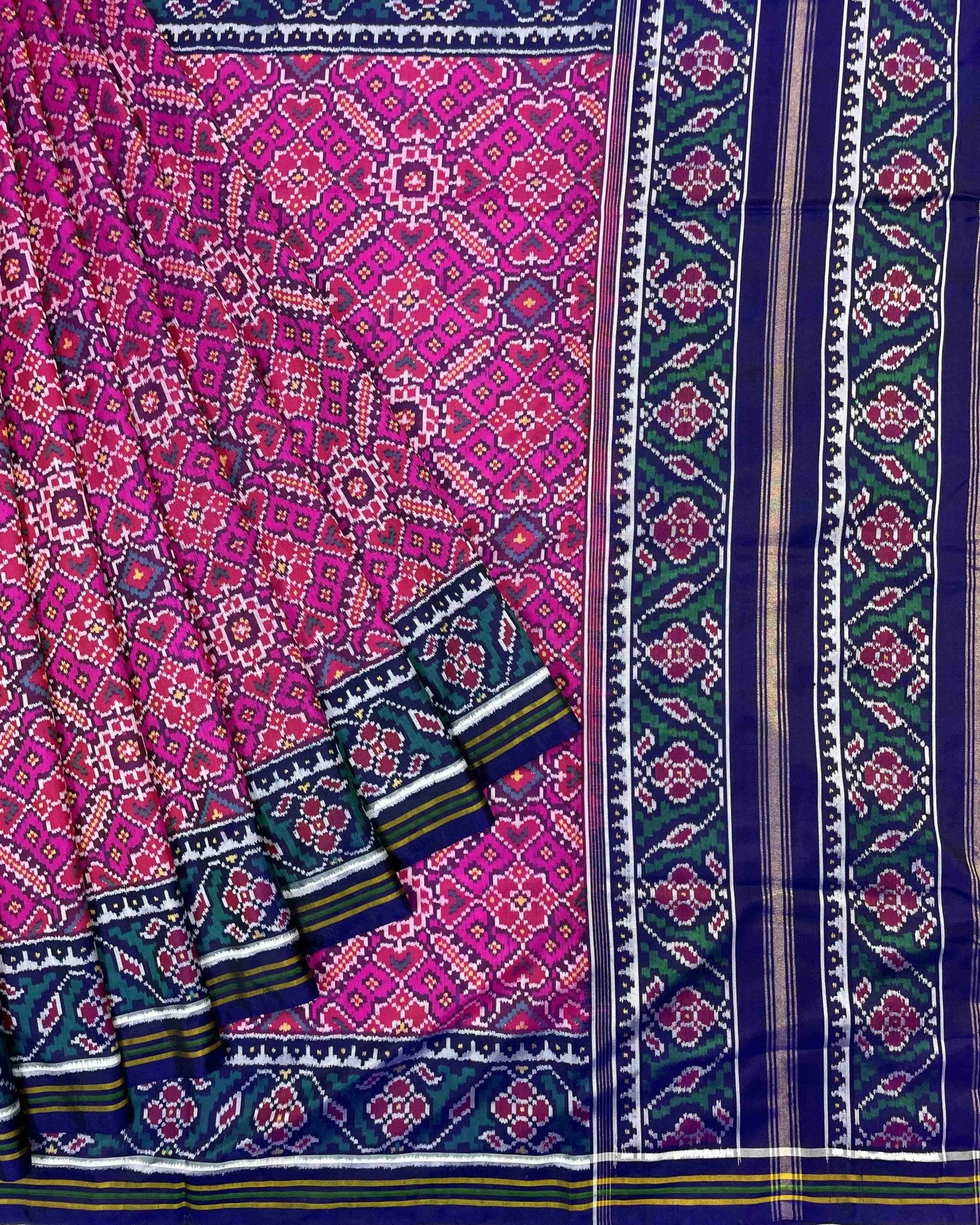 Blue & Pink Manekchowk Designer Patola Saree - SindhoiPatolaArt