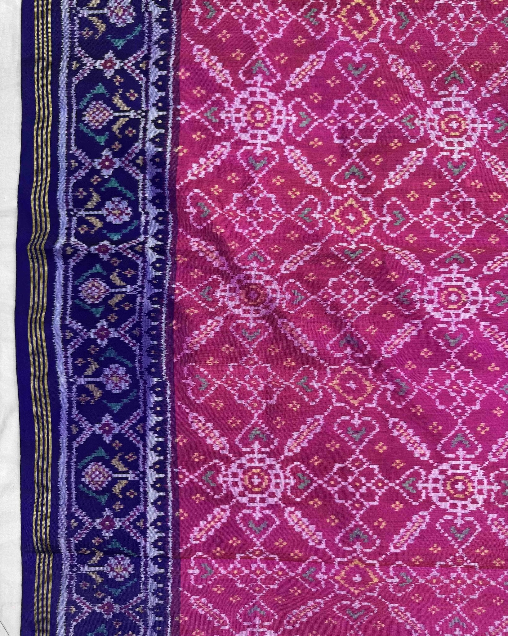 Blue & Pink Manekchowk Semi Double Ikat Patola Saree - SindhoiPatolaArt