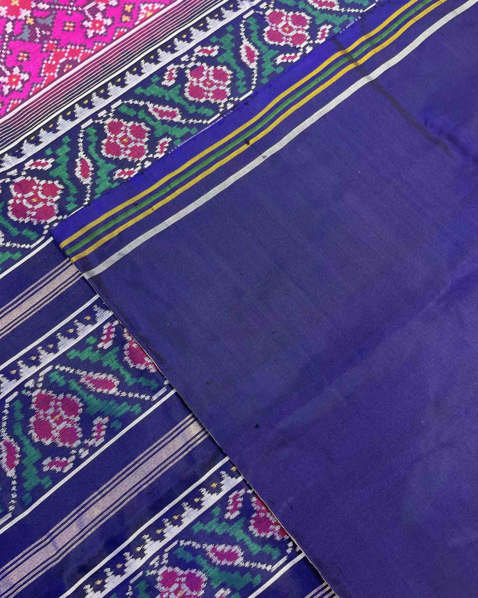 Blue & Pink Navratan Designer Patola Saree - SindhoiPatolaArt