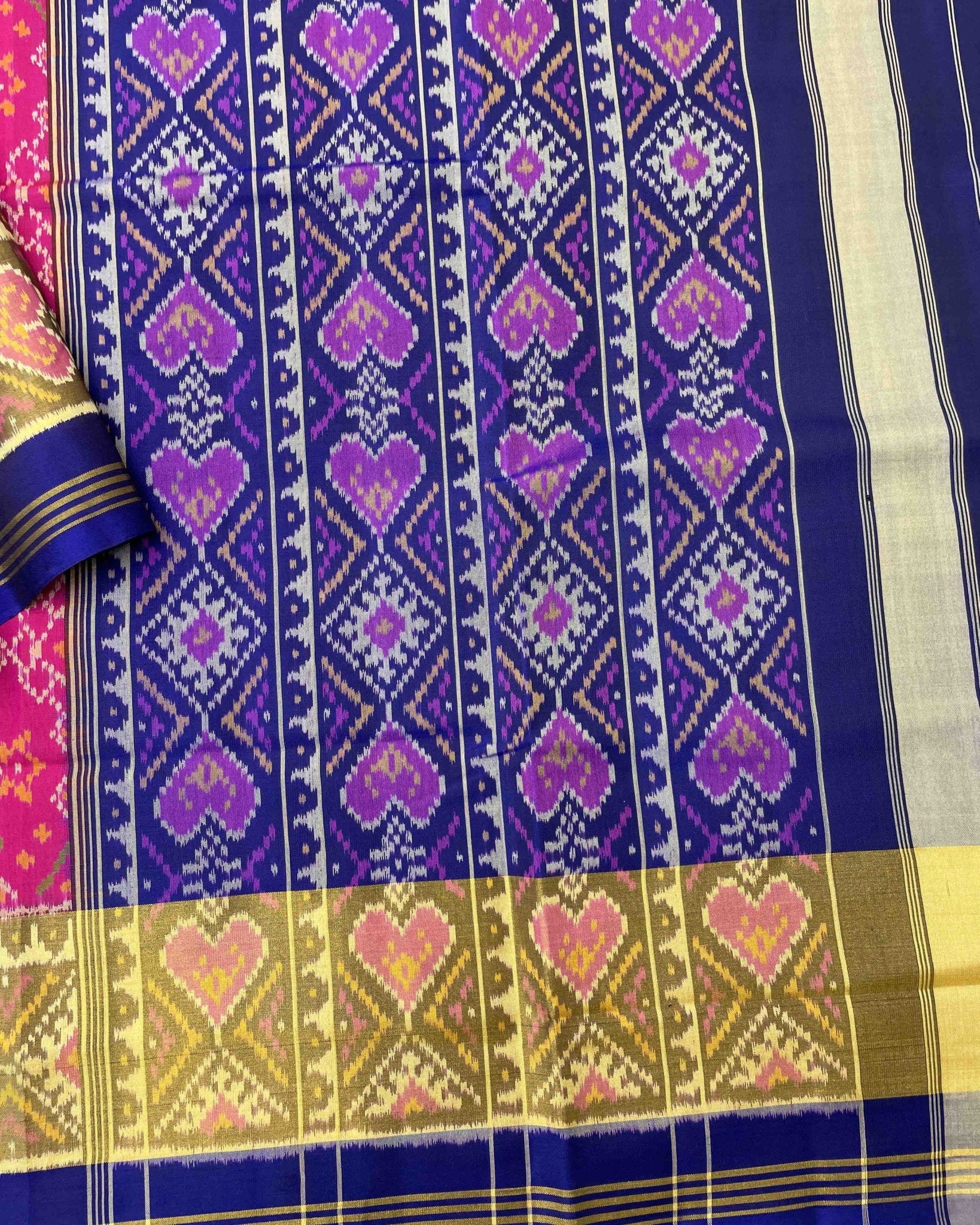 Blue & Pink Navratan Designer Patola Saree - SindhoiPatolaArt