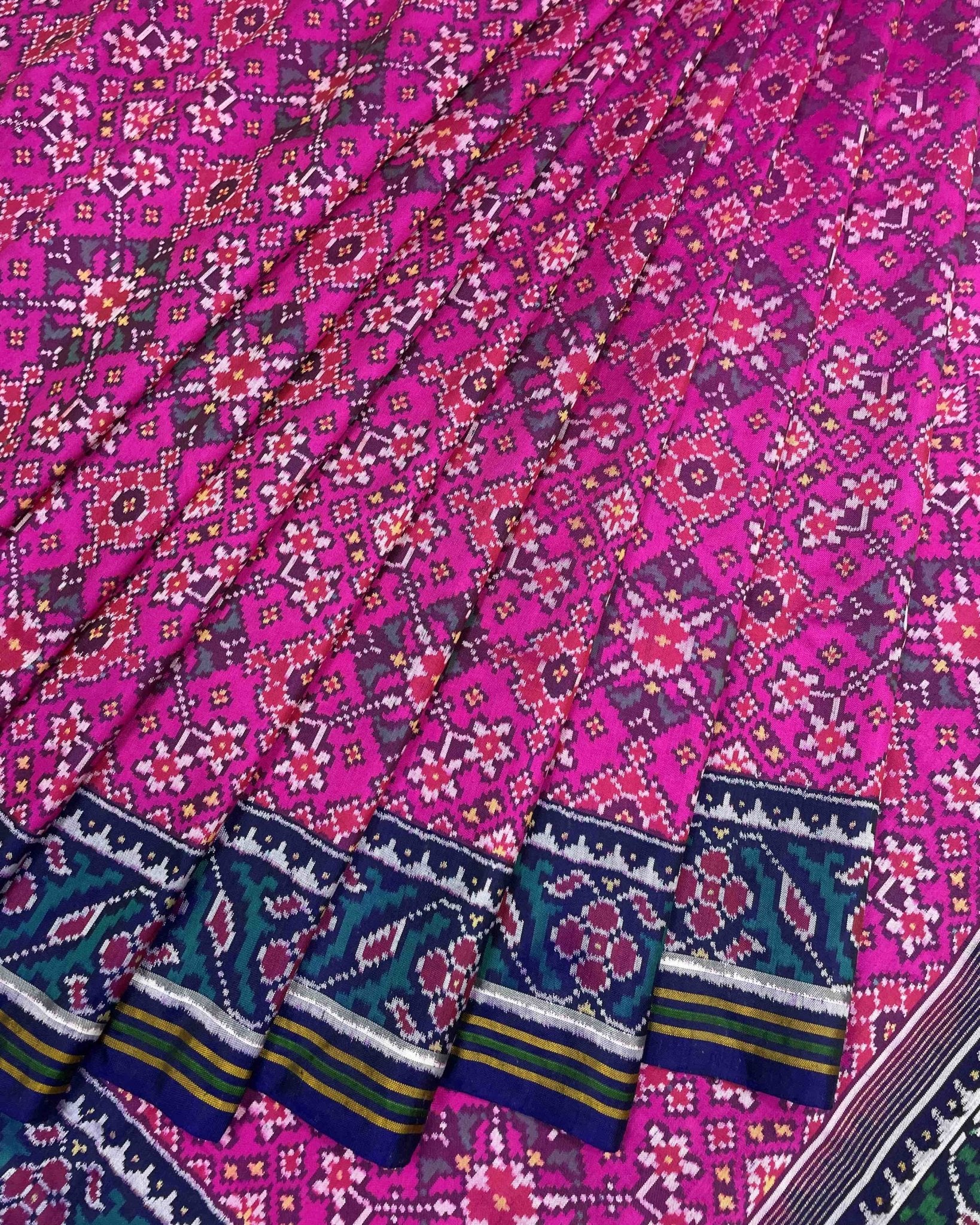 Blue & Pink Navratan Designer Patola Saree - SindhoiPatolaArt