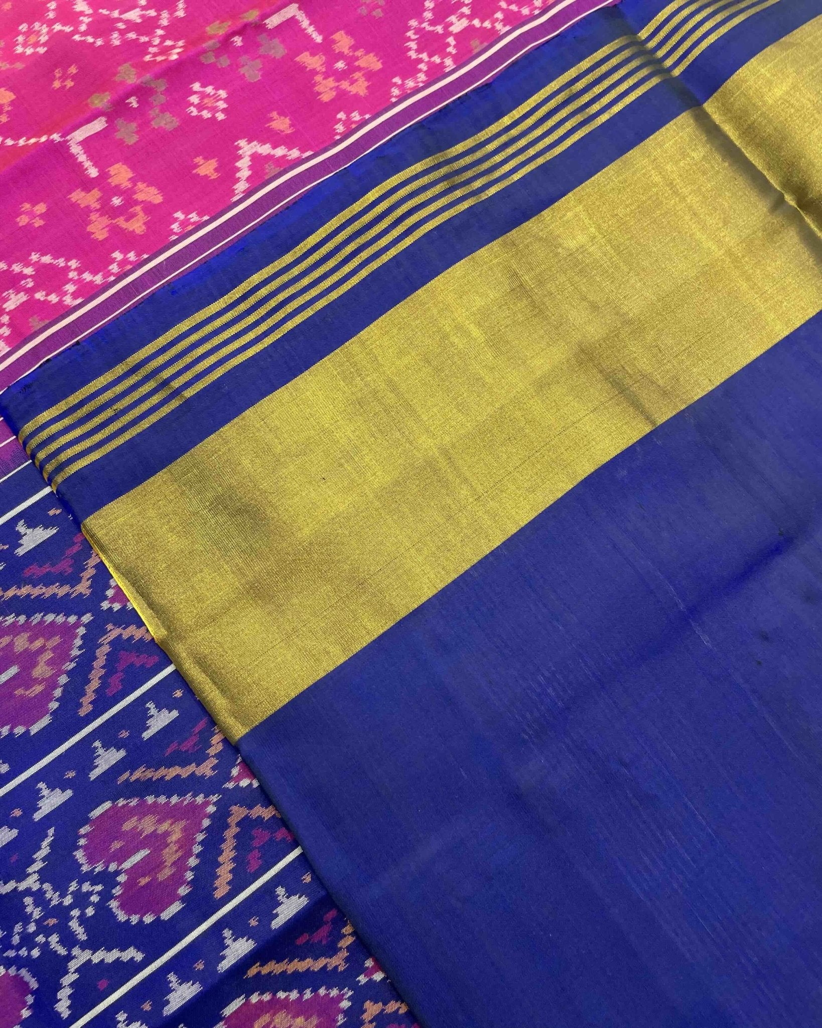 Blue & Pink Navratan Patola Saree - SindhoiPatolaArt