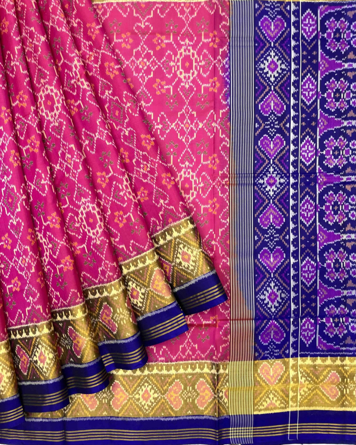 Blue & Pink Navratan Patola Saree - SindhoiPatolaArt
