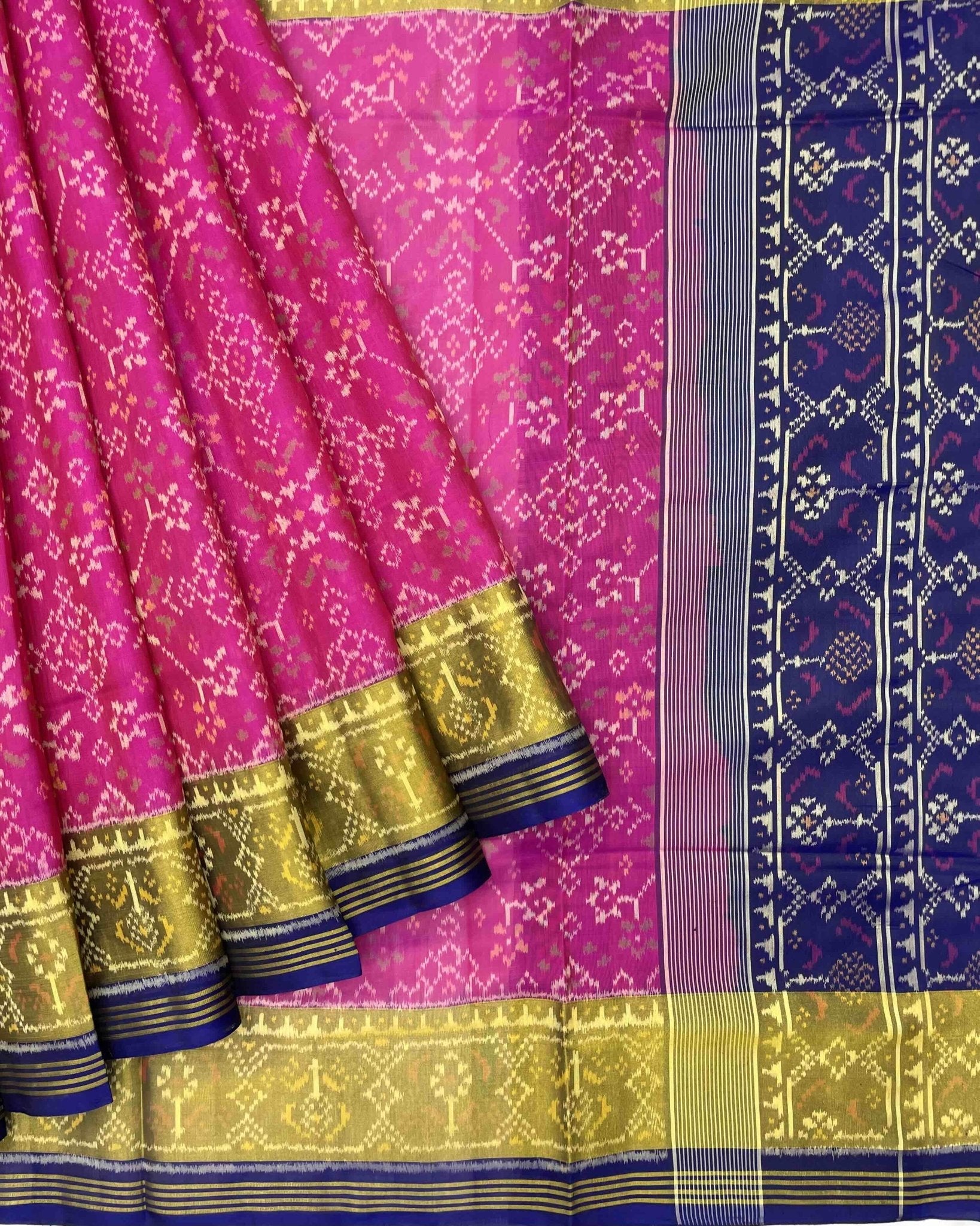 Blue & Pink Navratan Patola Saree - SindhoiPatolaArt