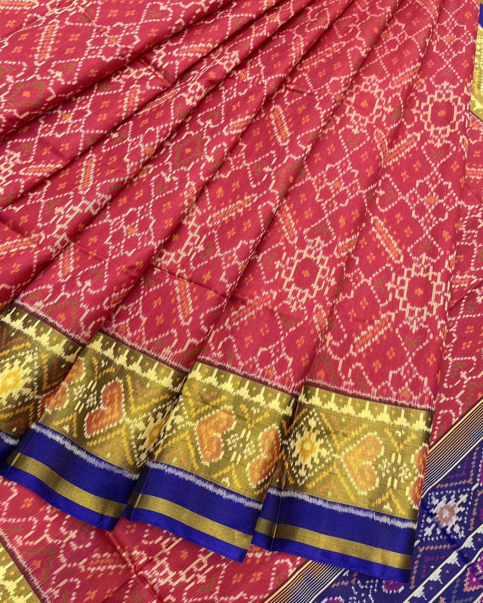 Blue & Red Manekchowk Designer Patola Saree - SindhoiPatolaArt