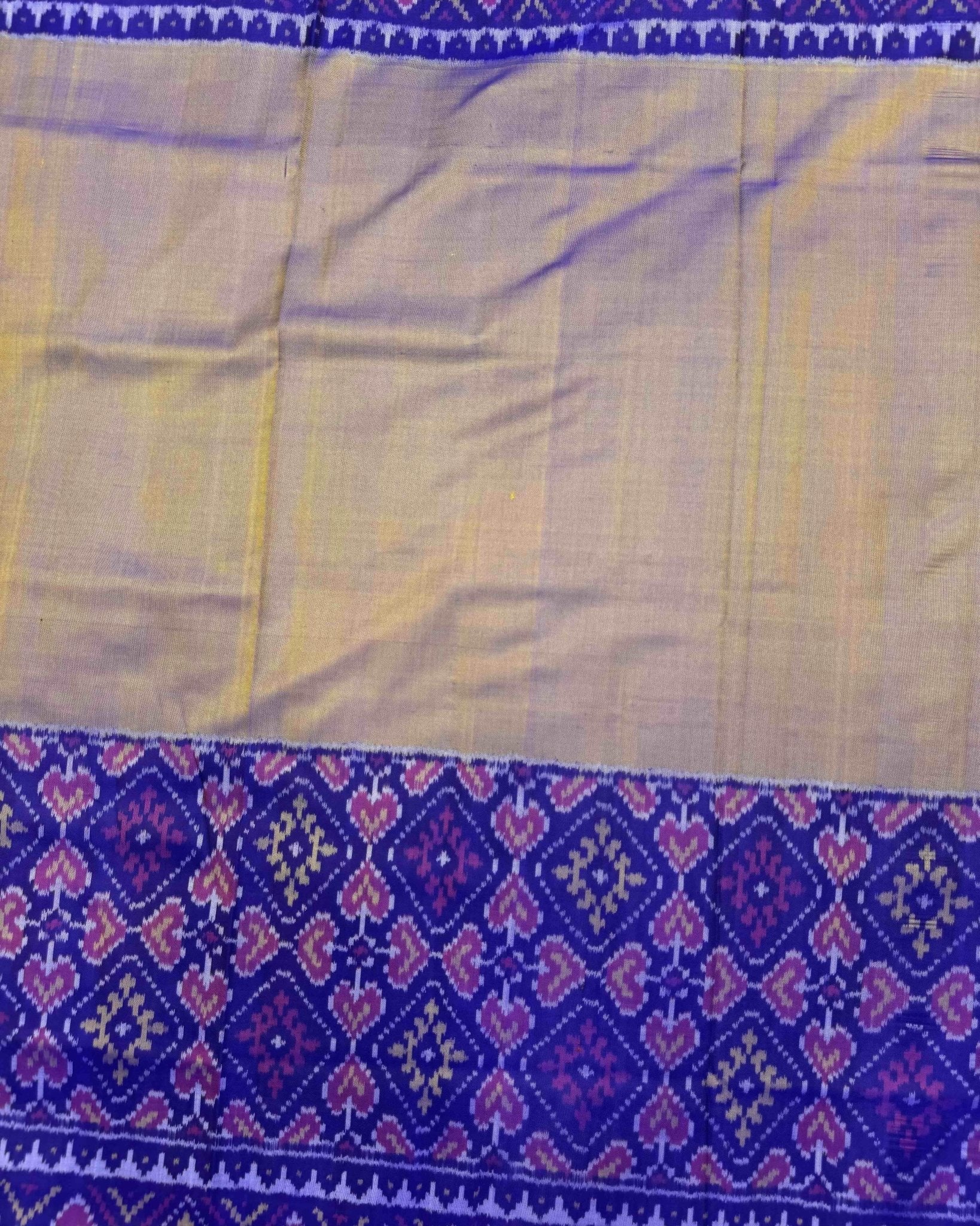 Blue & Sand Plain with Manekchowk Scut Border Patola Saree - SindhoiPatolaArt