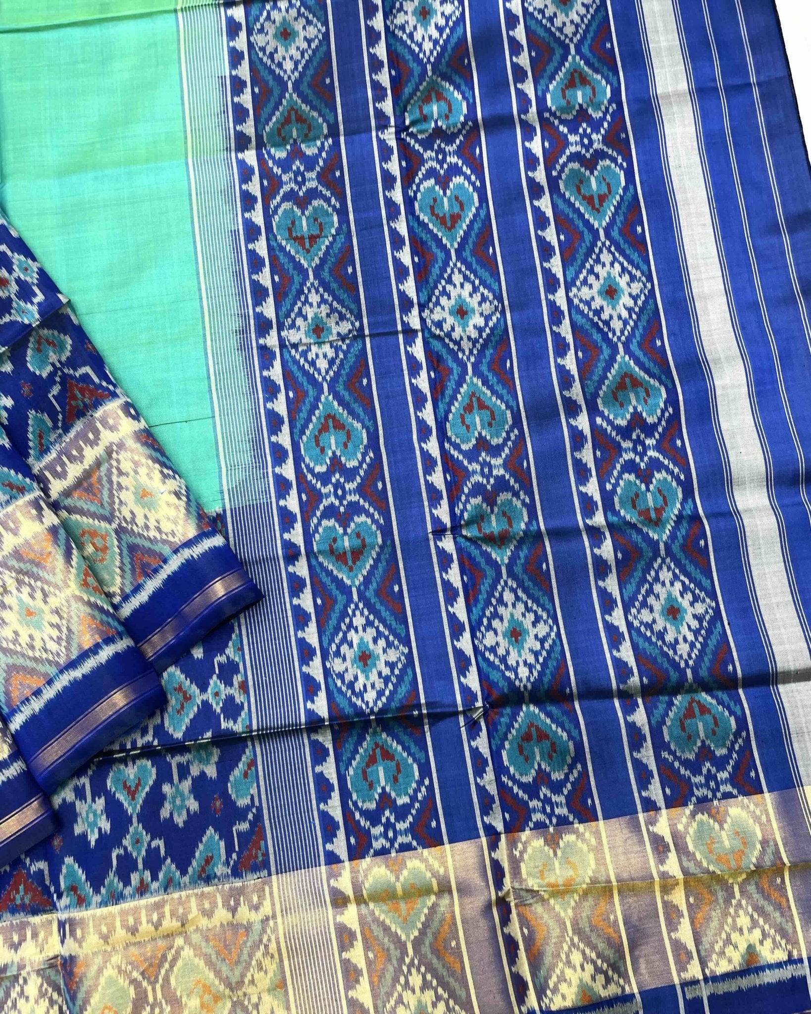 Blue & Sea Green Plain Manekchowk Navratan Mix Scut Border Patola Saree - SindhoiPatolaArt