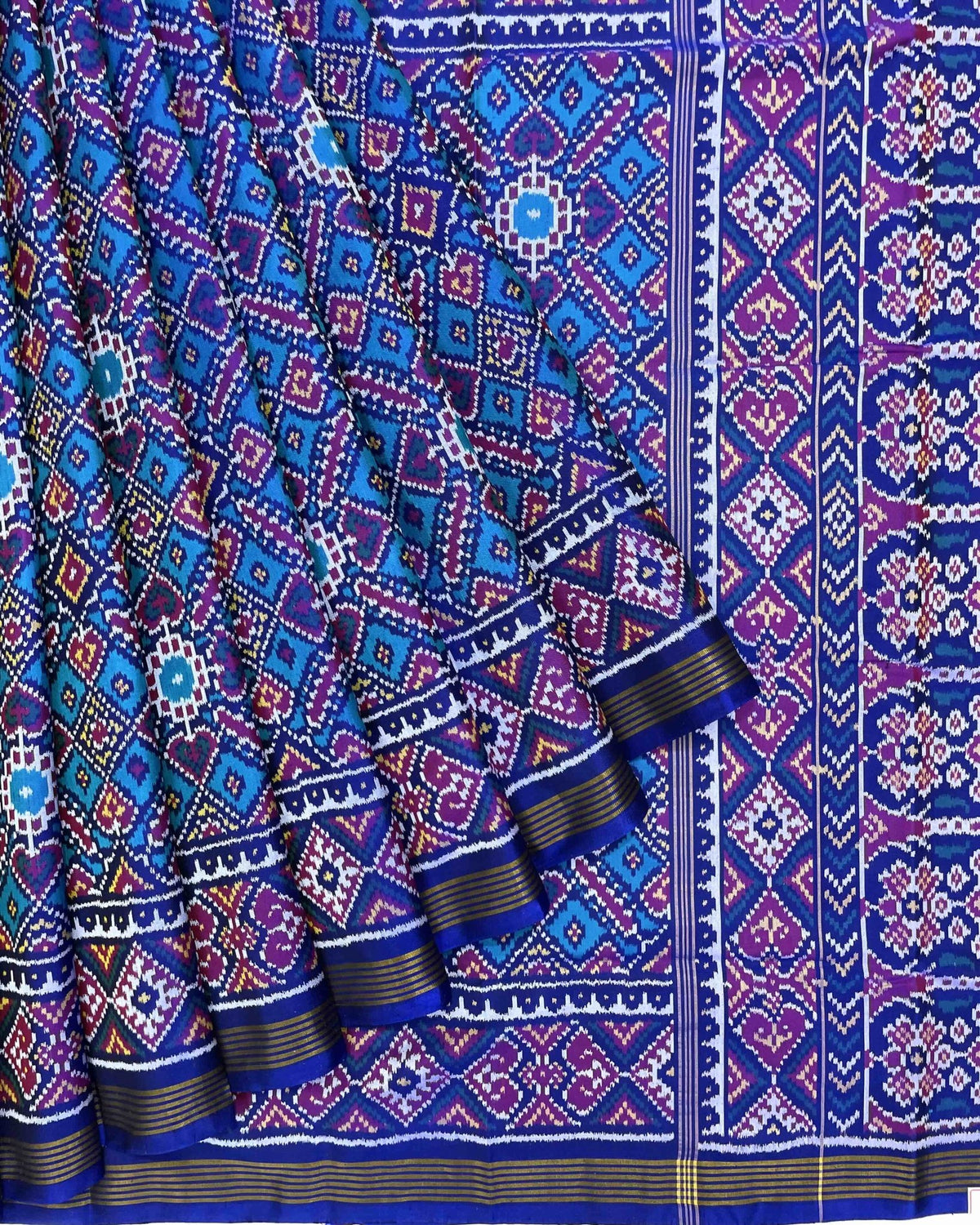 Blue & Sky Manekchowk Patola Saree - SindhoiPatolaArt
