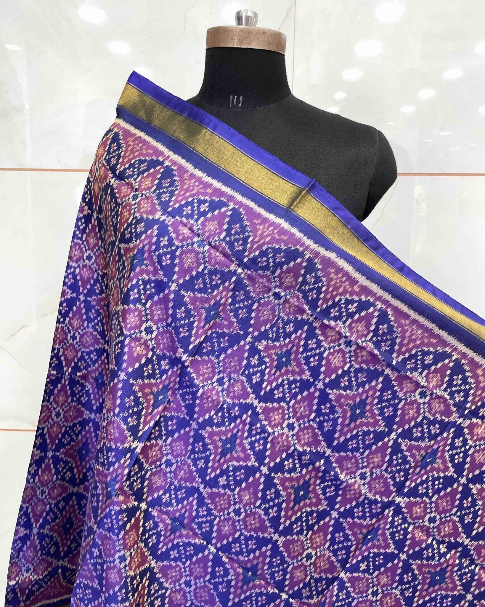 Blue Solsitara Design Patola Dupatta - SindhoiPatolaArt