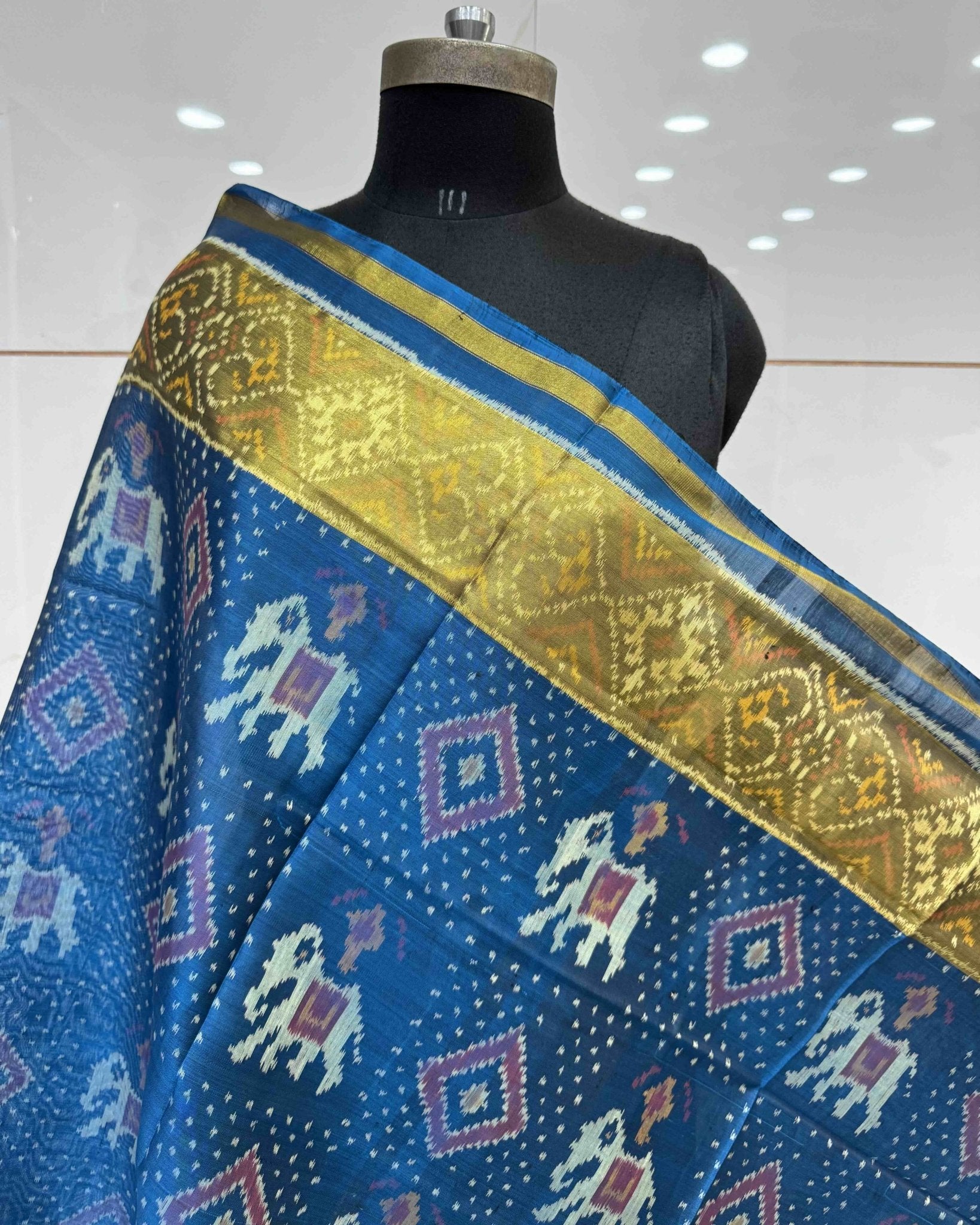 Blue Turquoise Elephant Panchanda Patola Dupatta - SindhoiPatolaArt