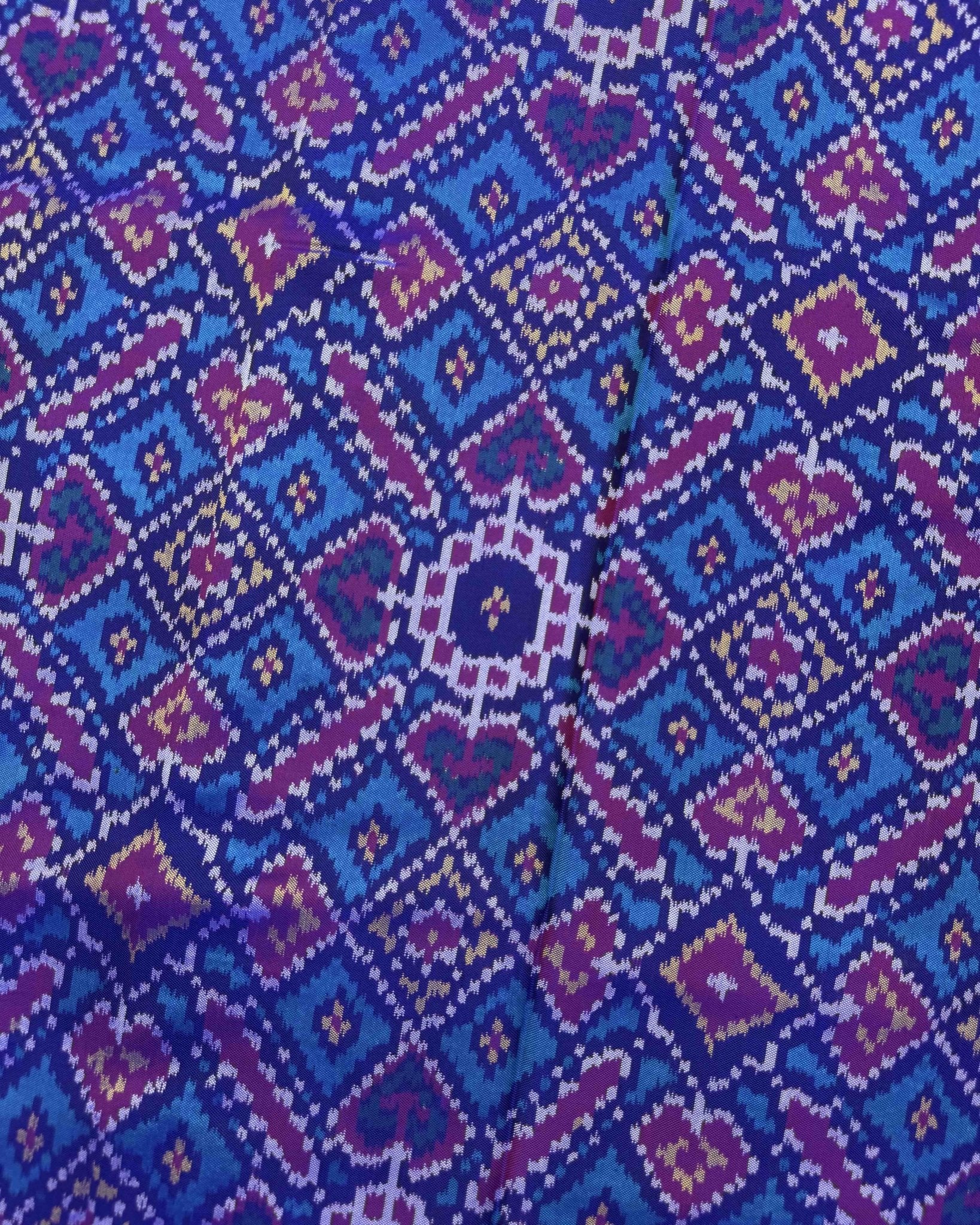 Blue & Turquoise Manekchowk Semi Double Ikat Patola Saree - SindhoiPatolaArt