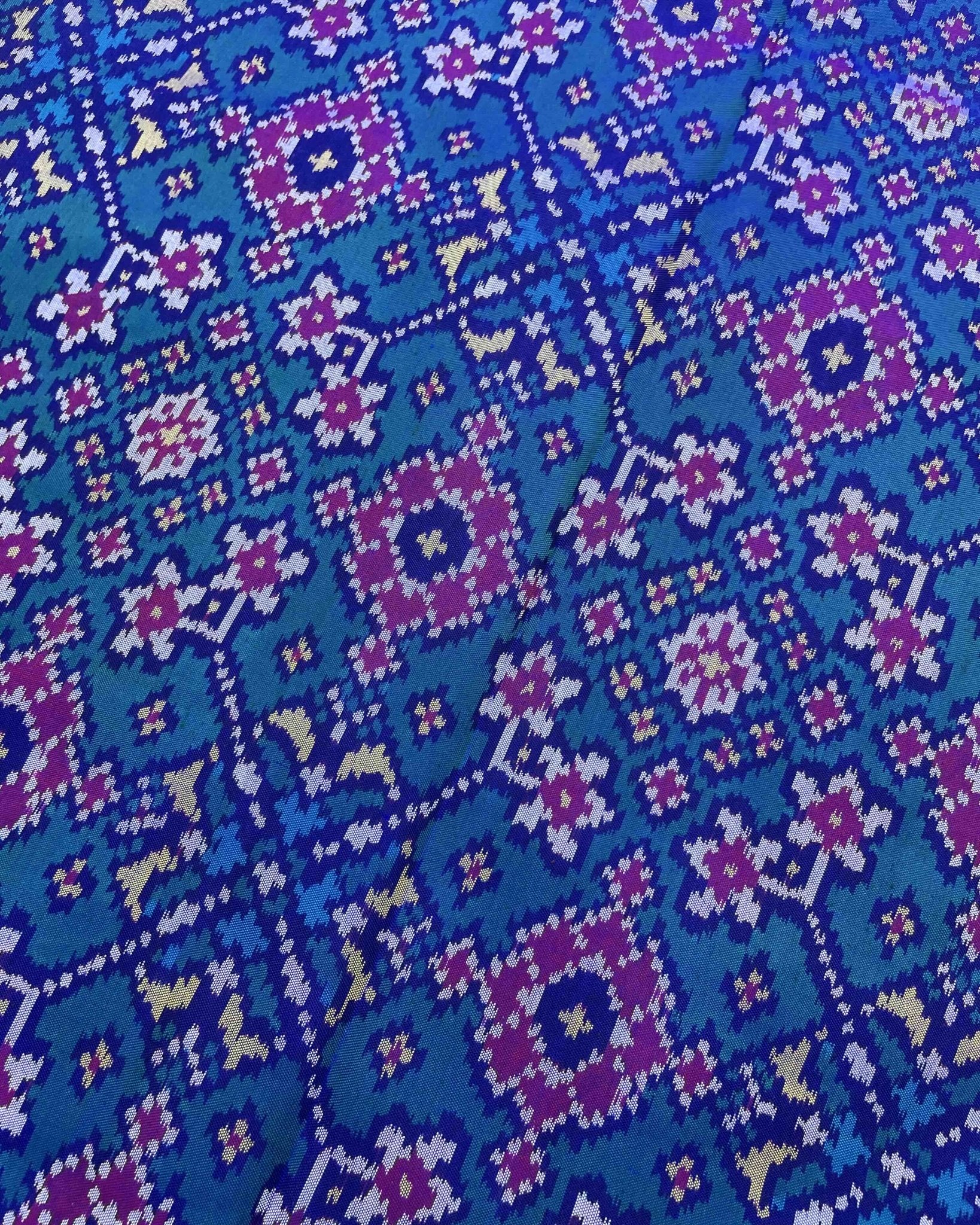 Blue & Turquoise Navratan Designer Patola Saree - SindhoiPatolaArt