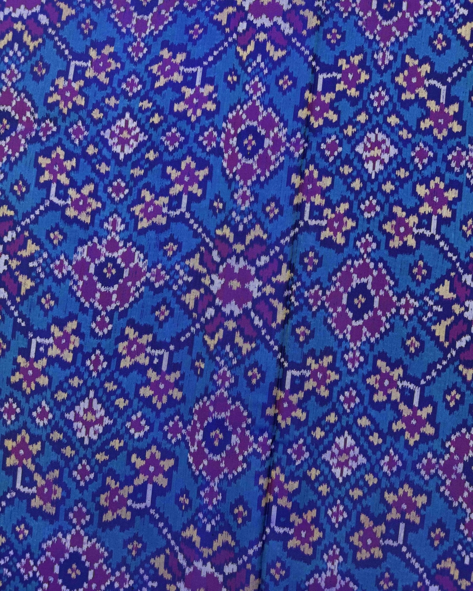 Blue & Turquoise Navratan Semi Double Ikat Patola Saree - SindhoiPatolaArt