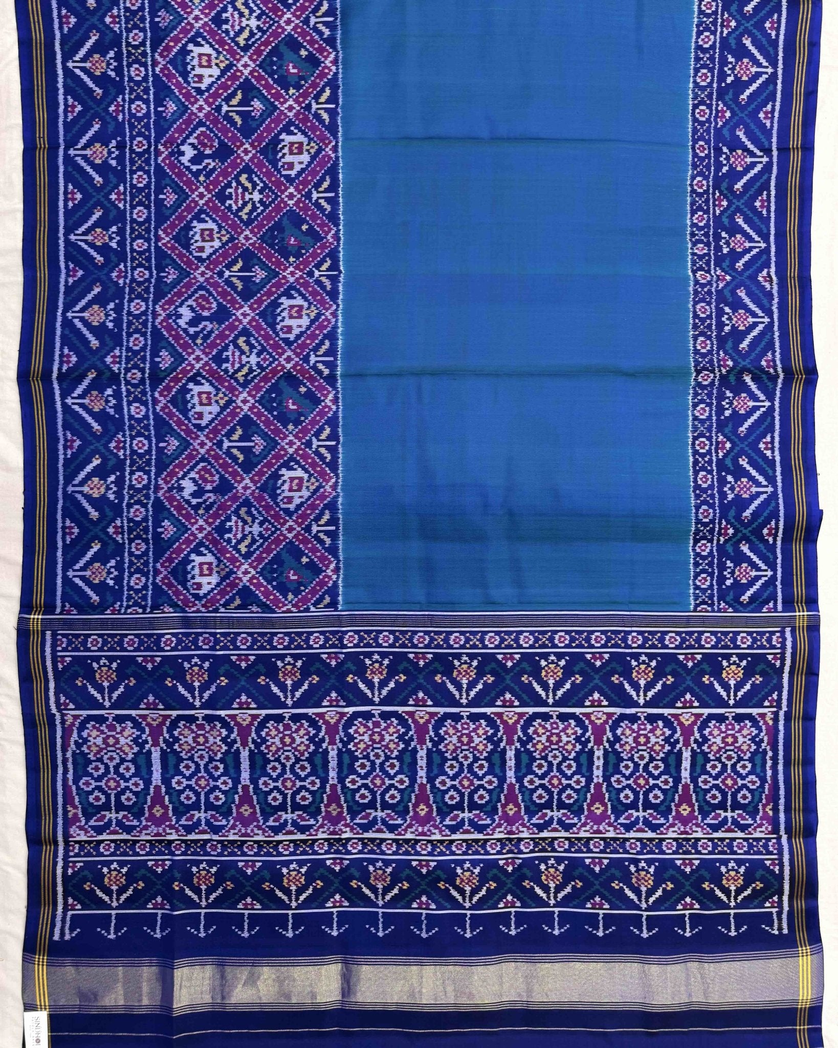 Blue & Turquoise Plain with Narikunj Scut Border Semi Double Ikat Patola Saree - SindhoiPatolaArt