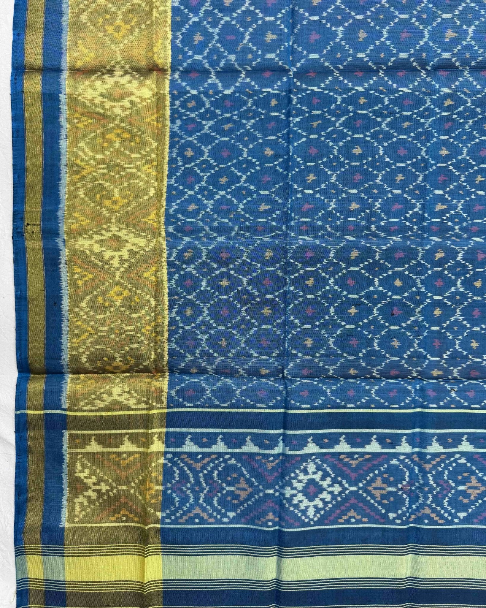 Blue Turquoise Shaded Booty Patola Dupatta - SindhoiPatolaArt