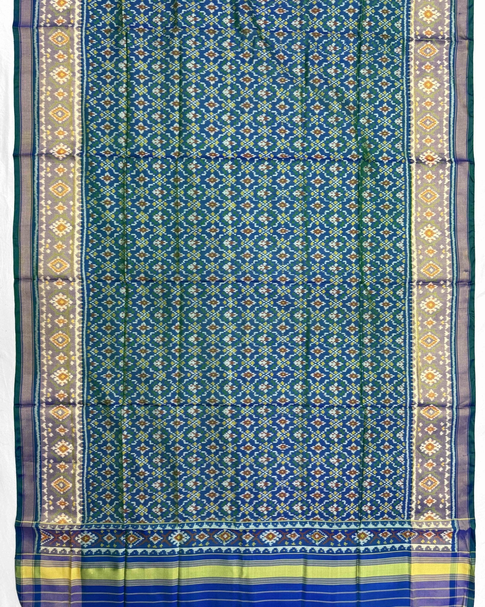 Blue Turquoise Shaded Buttonful Patola Dupatta - SindhoiPatolaArt