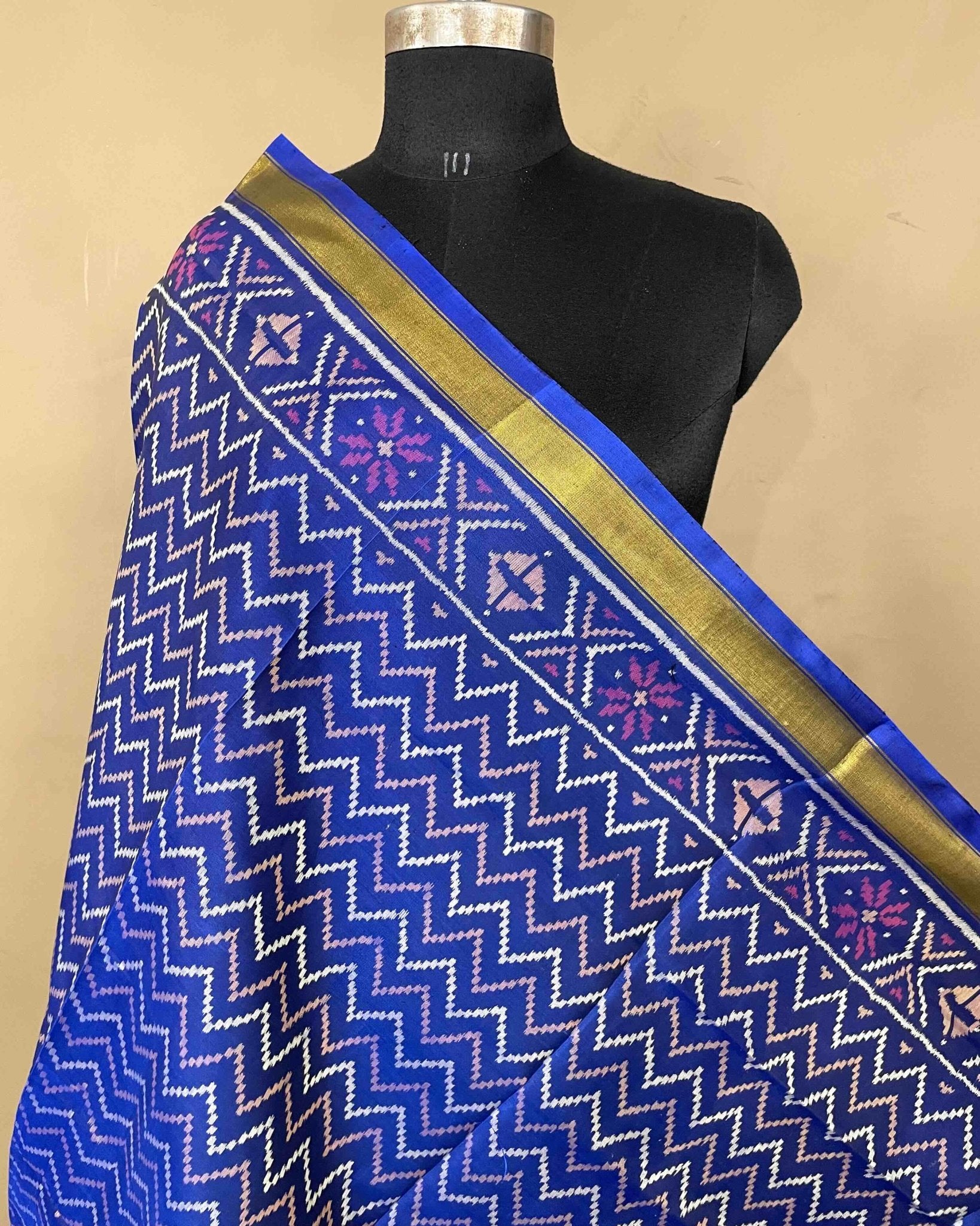 Blue Zig Zag Patola Dupatta - SindhoiPatolaArt
