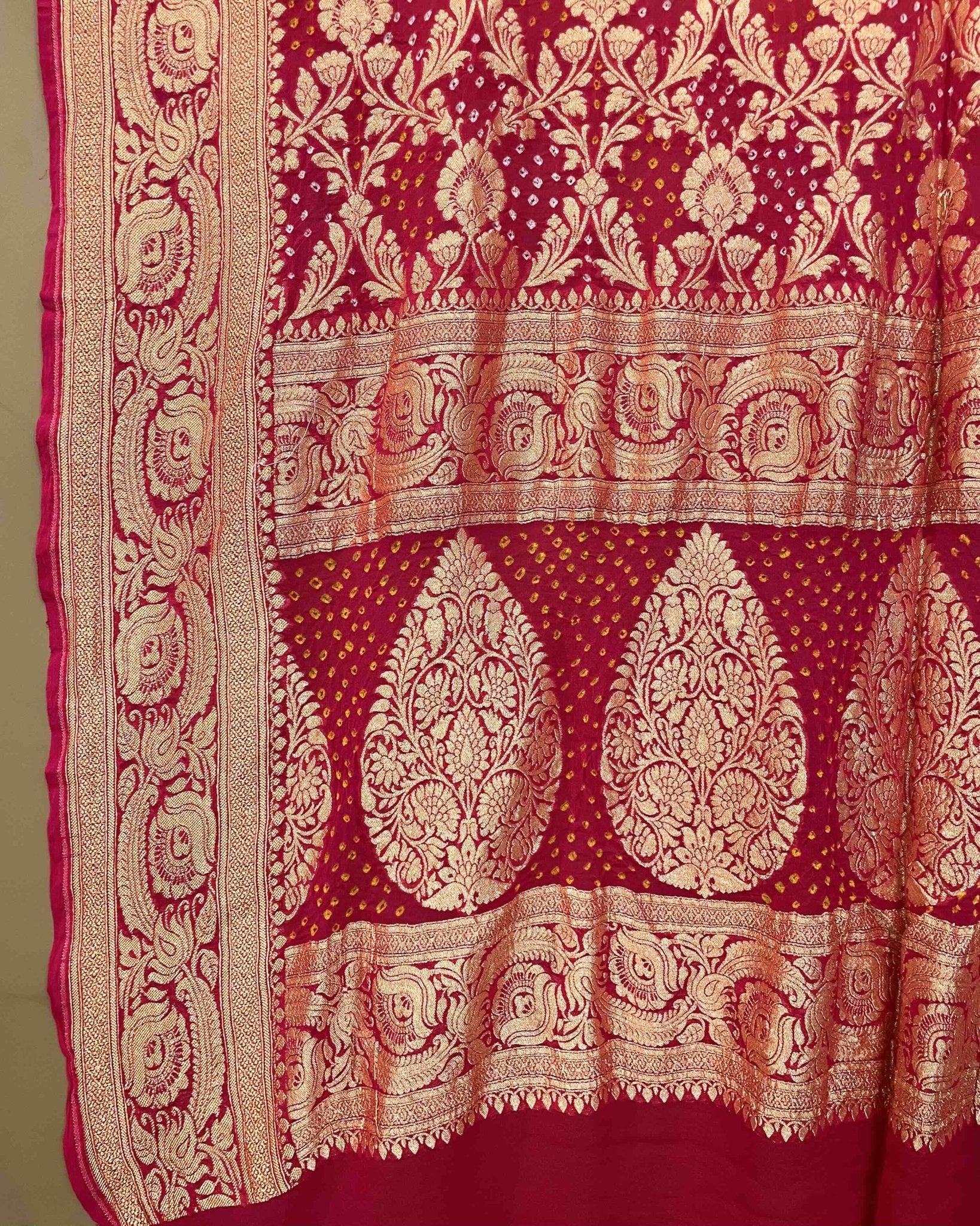 Carrot Pink & Peach Shaded Georgette Bandhani Dupatta - SindhoiPatolaArt