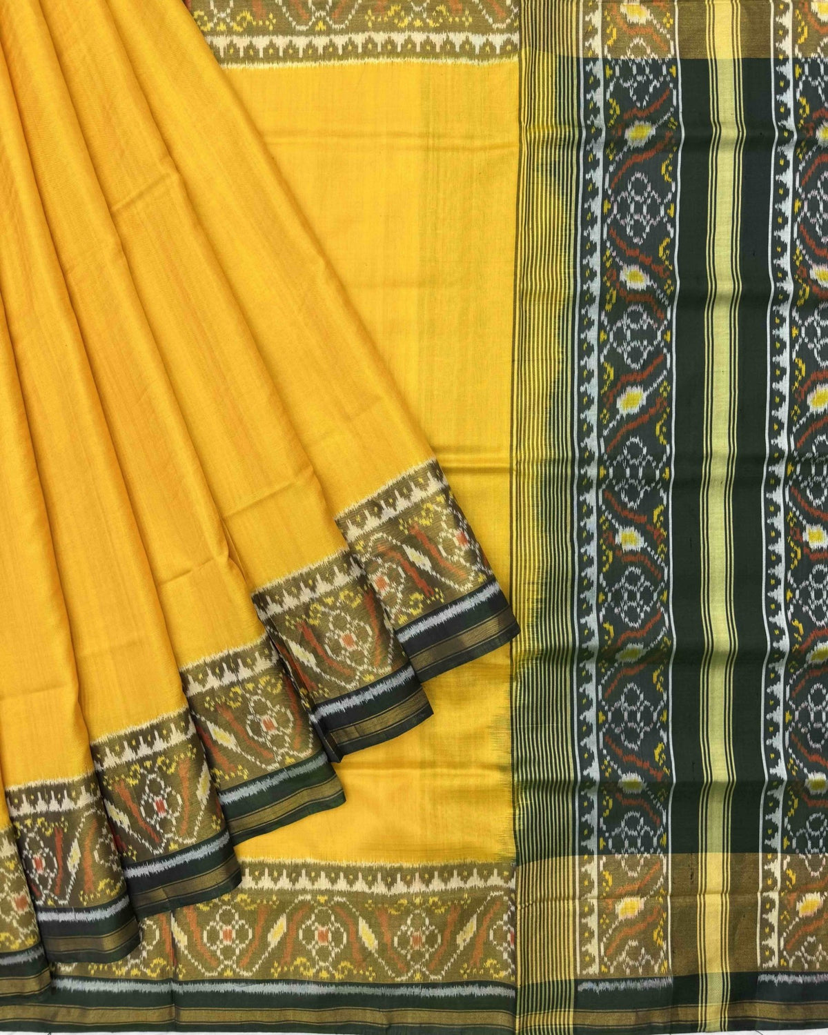 Dark Green & Lemon Yellow Plain Patola Saree - SindhoiPatolaArt