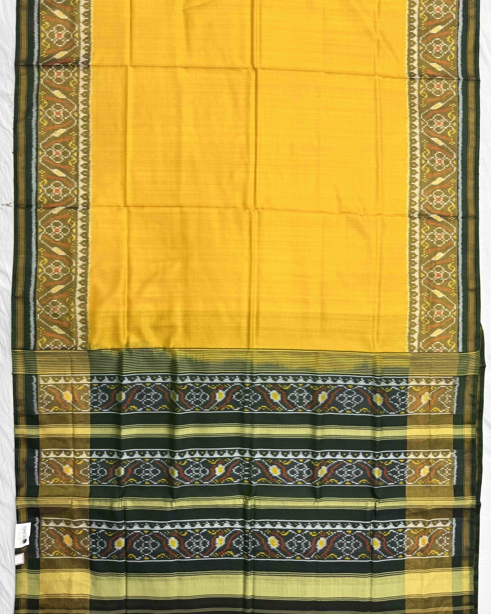 Dark Green & Lemon Yellow Plain Patola Saree - SindhoiPatolaArt
