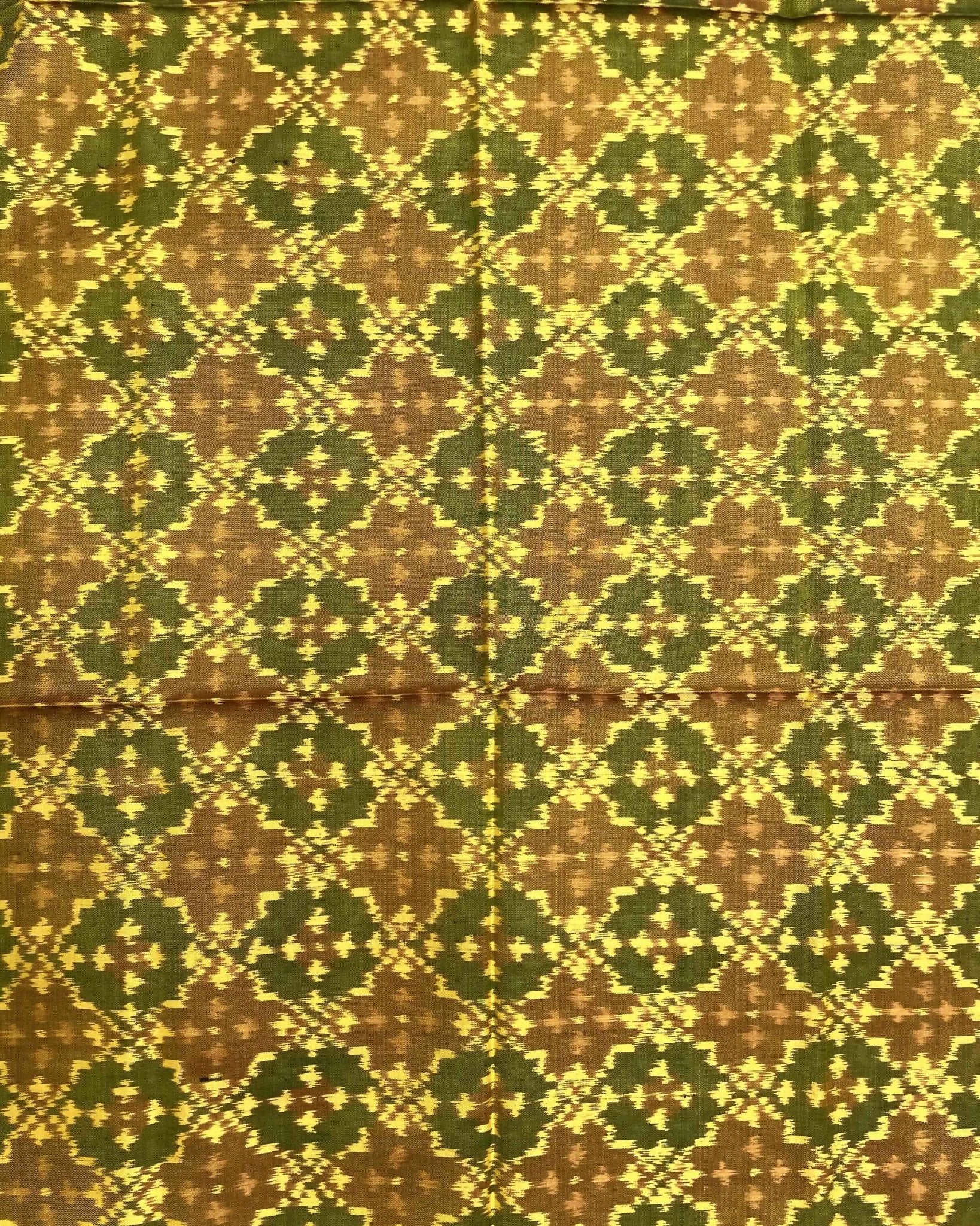 Golden Buttonful Design Patola Dupatta - SindhoiPatolaArt