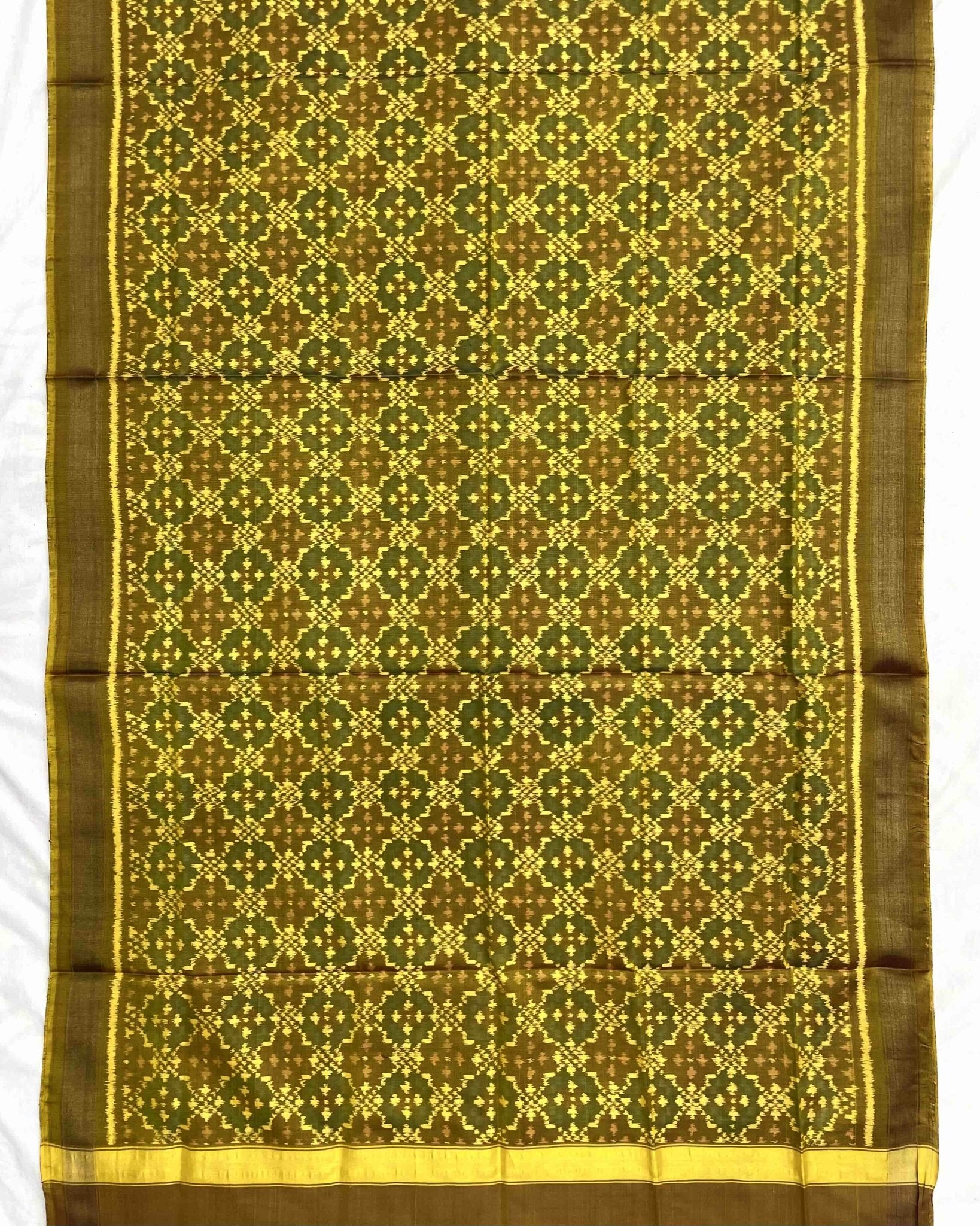 Golden Buttonful Design Patola Dupatta - SindhoiPatolaArt