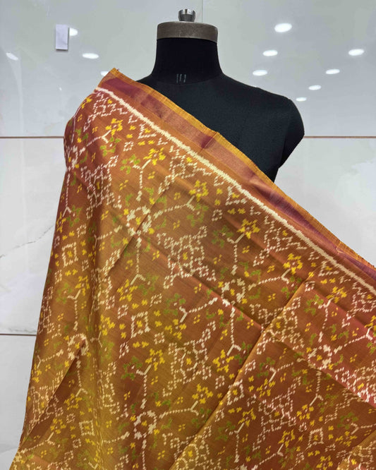 Golden Navratan Patola Dupatta - SindhoiPatolaArt