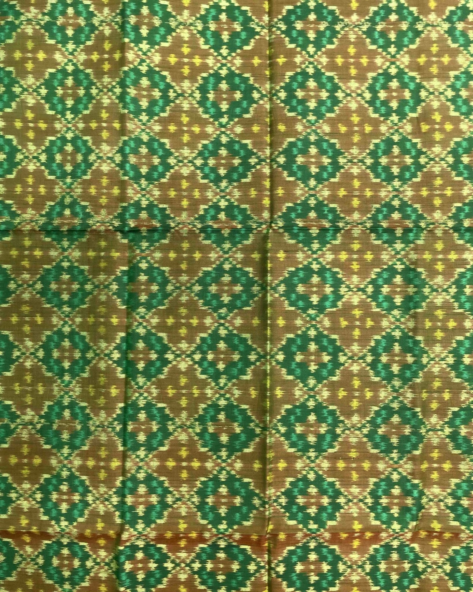 Green Buttonful Design Patola Dupatta - SindhoiPatolaArt