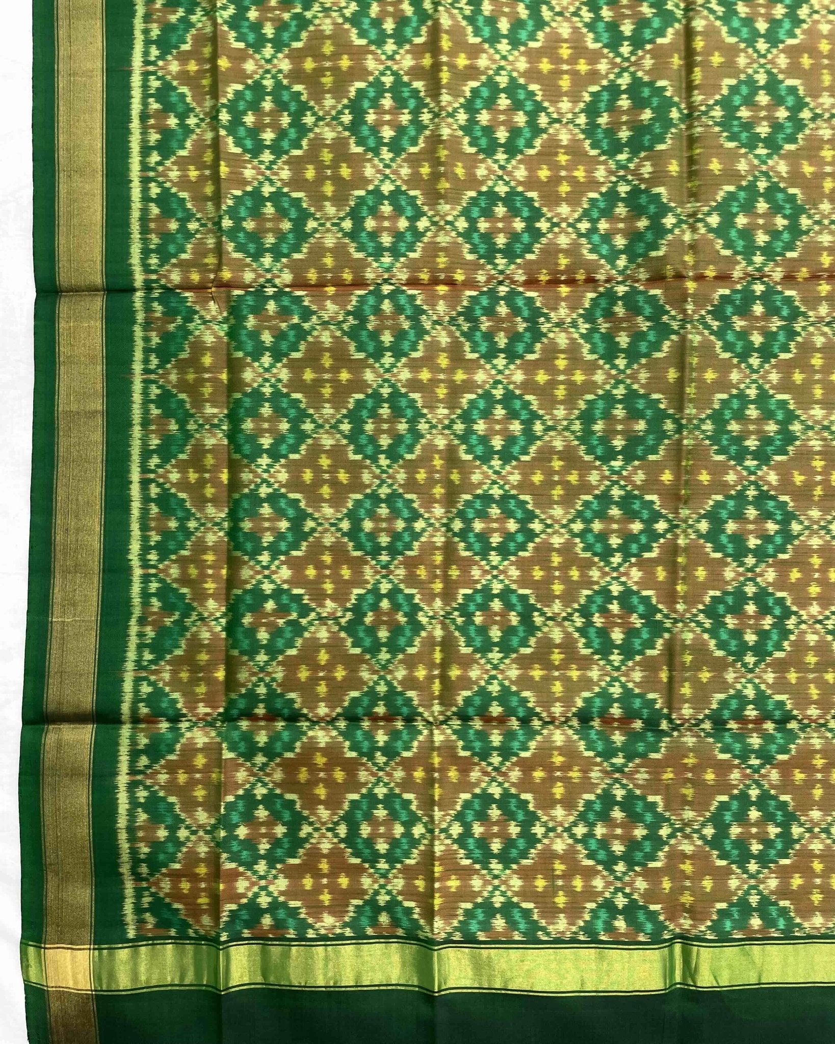 Green Buttonful Design Patola Dupatta - SindhoiPatolaArt