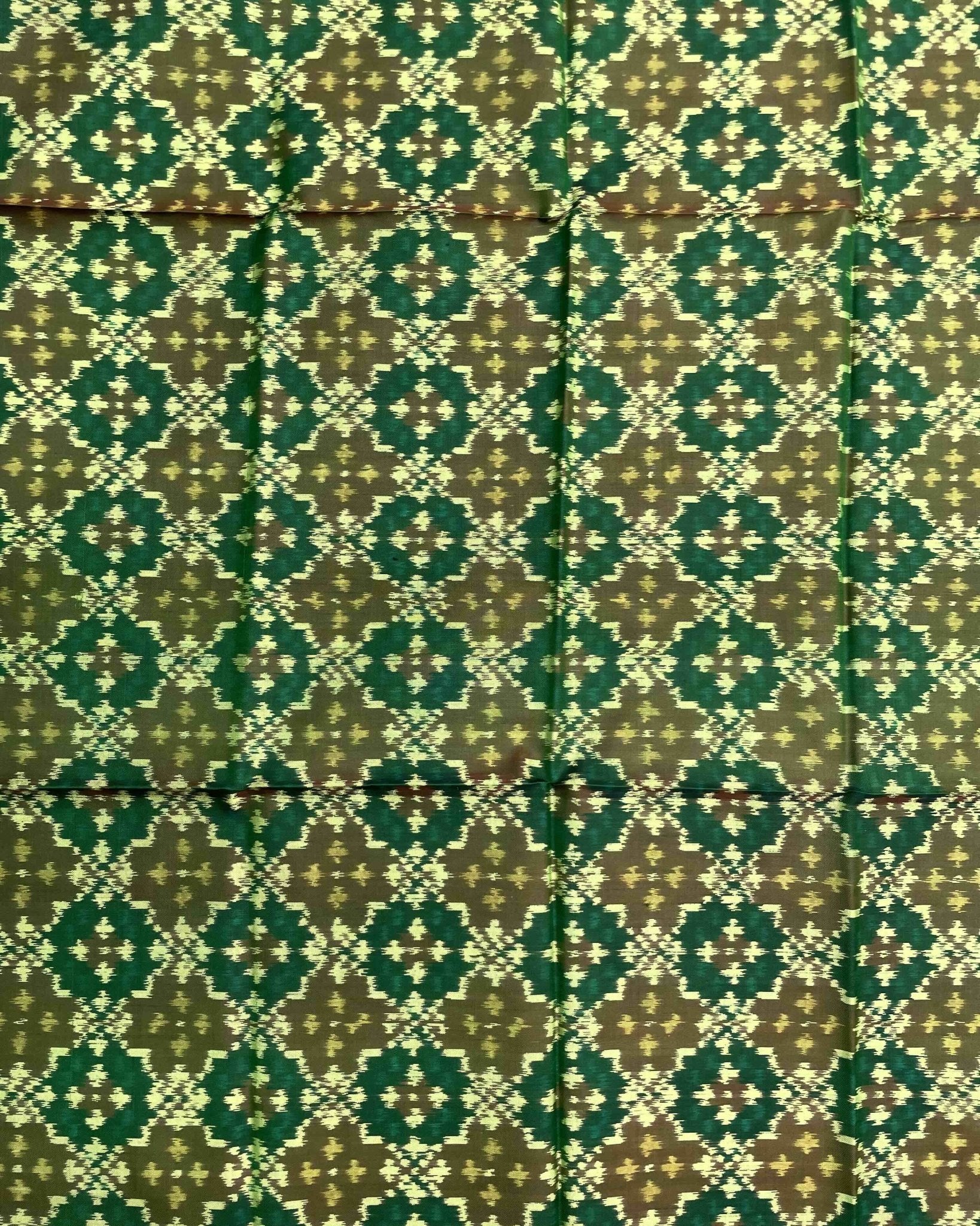 Green Buttonful Design Patola Dupatta - SindhoiPatolaArt