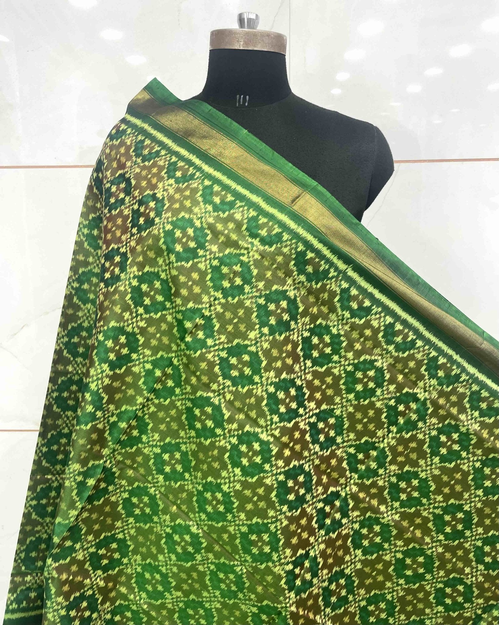 Green Buttonful Design Patola Dupatta - SindhoiPatolaArt