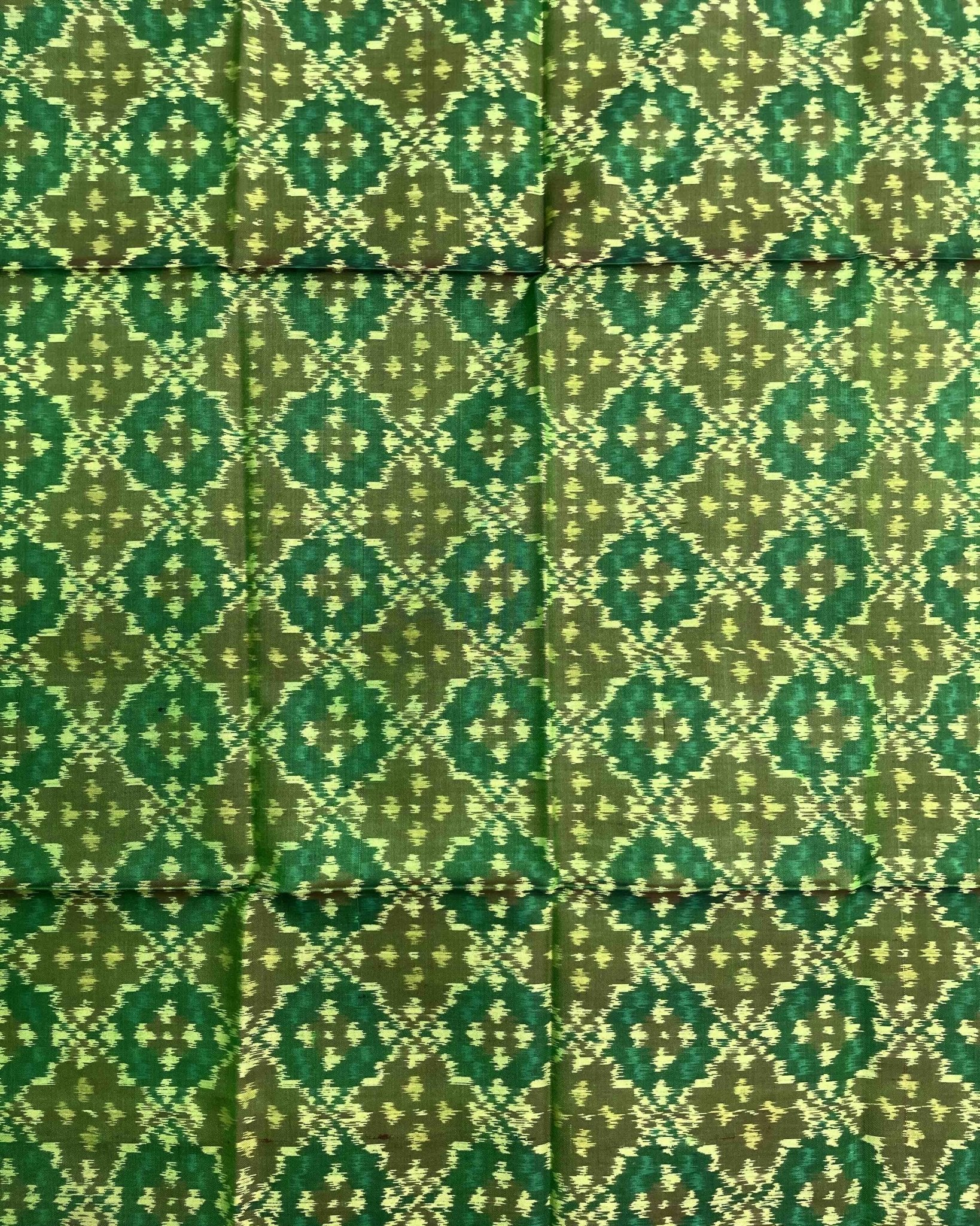 Green Buttonful Design Patola Dupatta - SindhoiPatolaArt