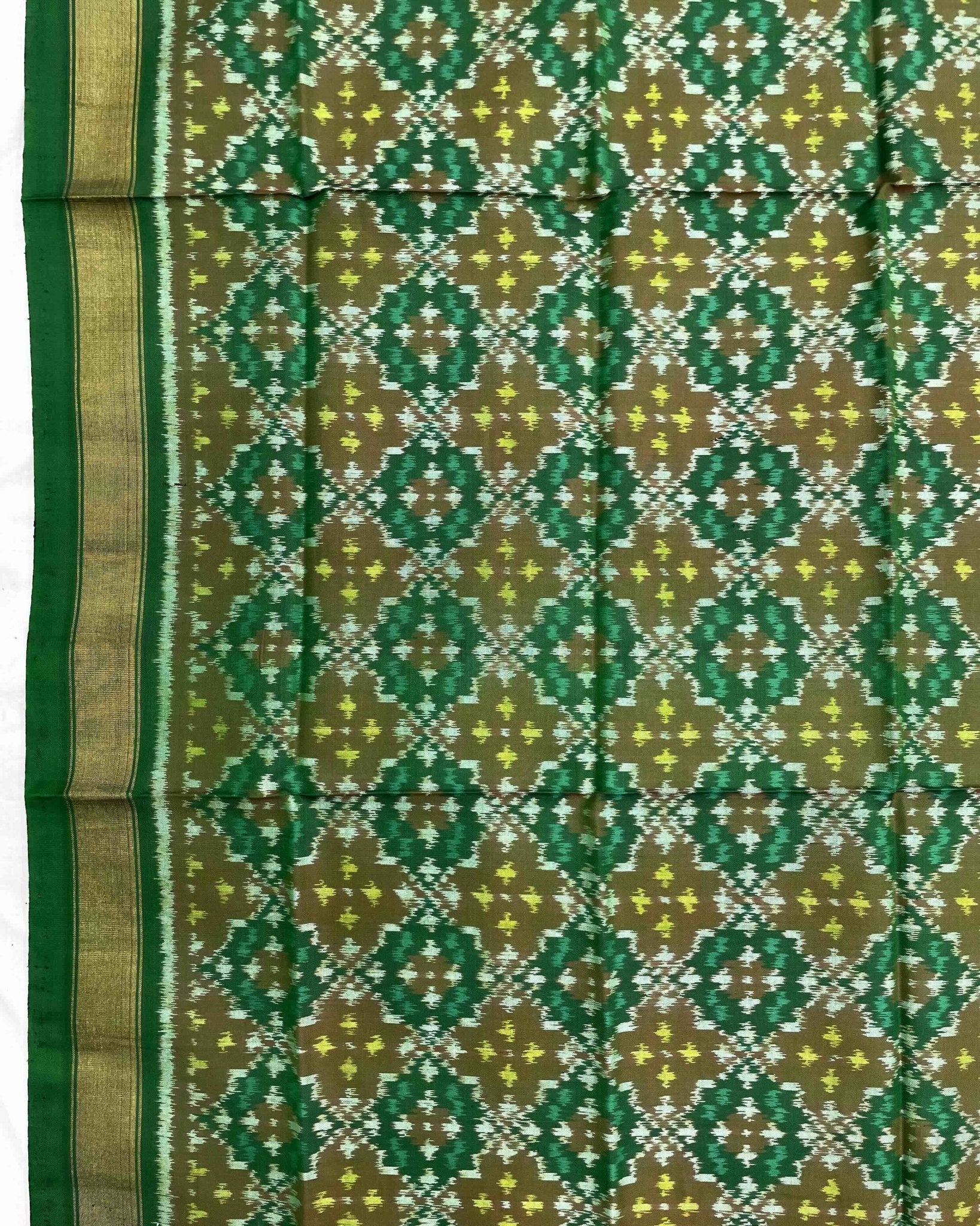 Green Buttonful Design Patola Dupatta - SindhoiPatolaArt