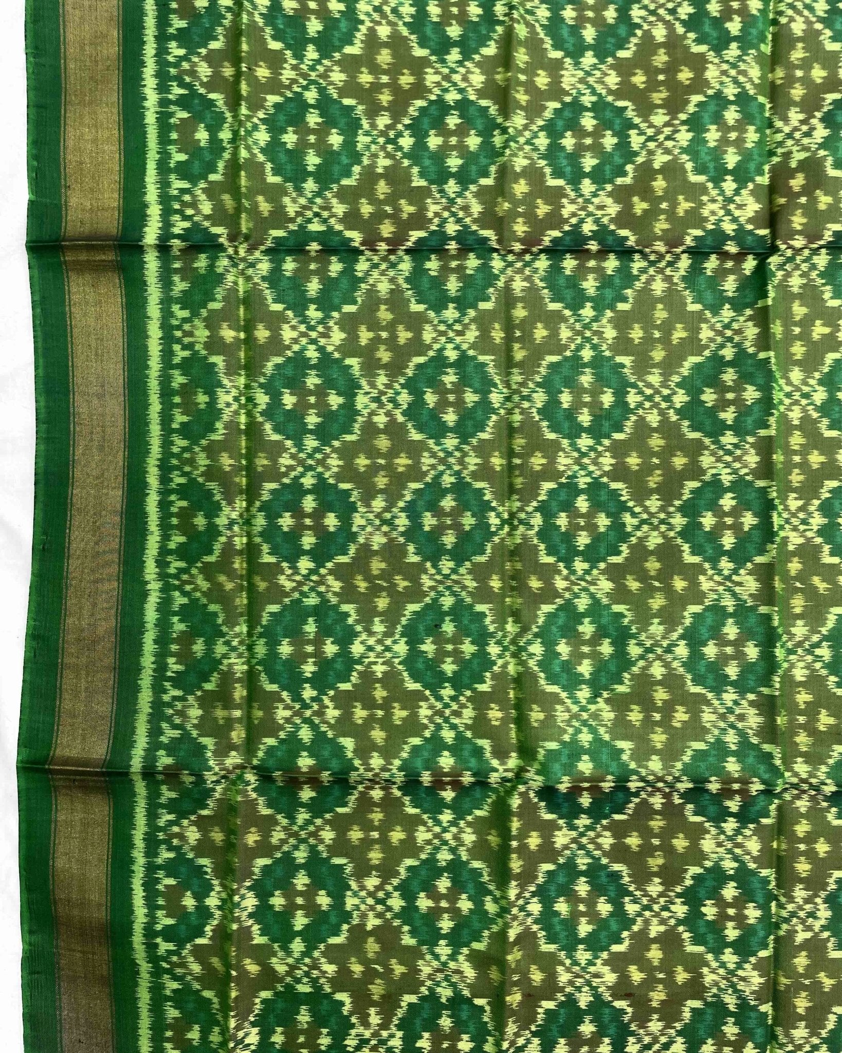Green Buttonful Design Patola Dupatta - SindhoiPatolaArt