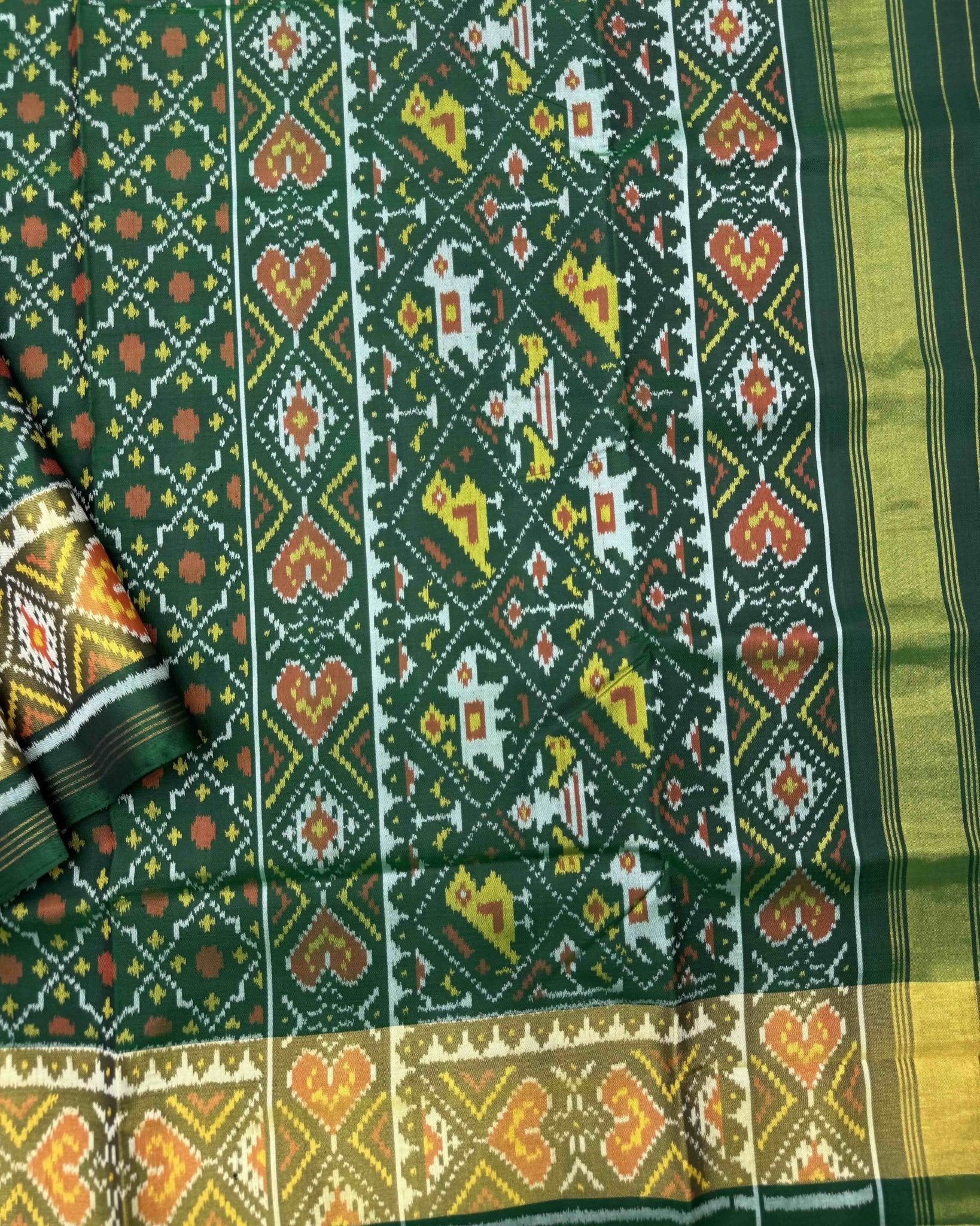 Green Buttonful Design Patola Saree - SindhoiPatolaArt