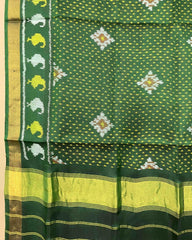 Green Doted Panchanda Patola Dupatta - SindhoiPatolaArt