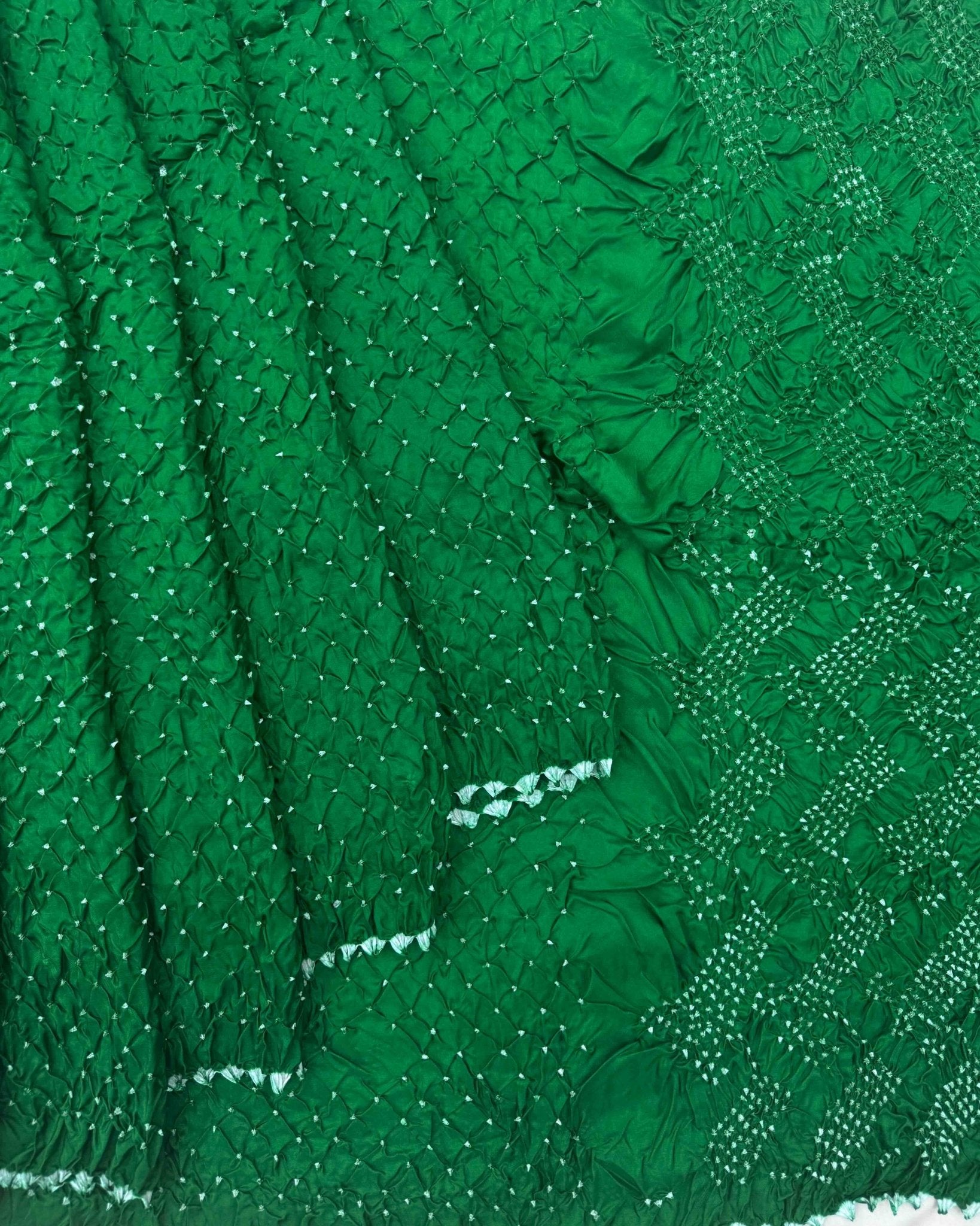 Green Habotai Bandhani Saree - SindhoiPatolaArt