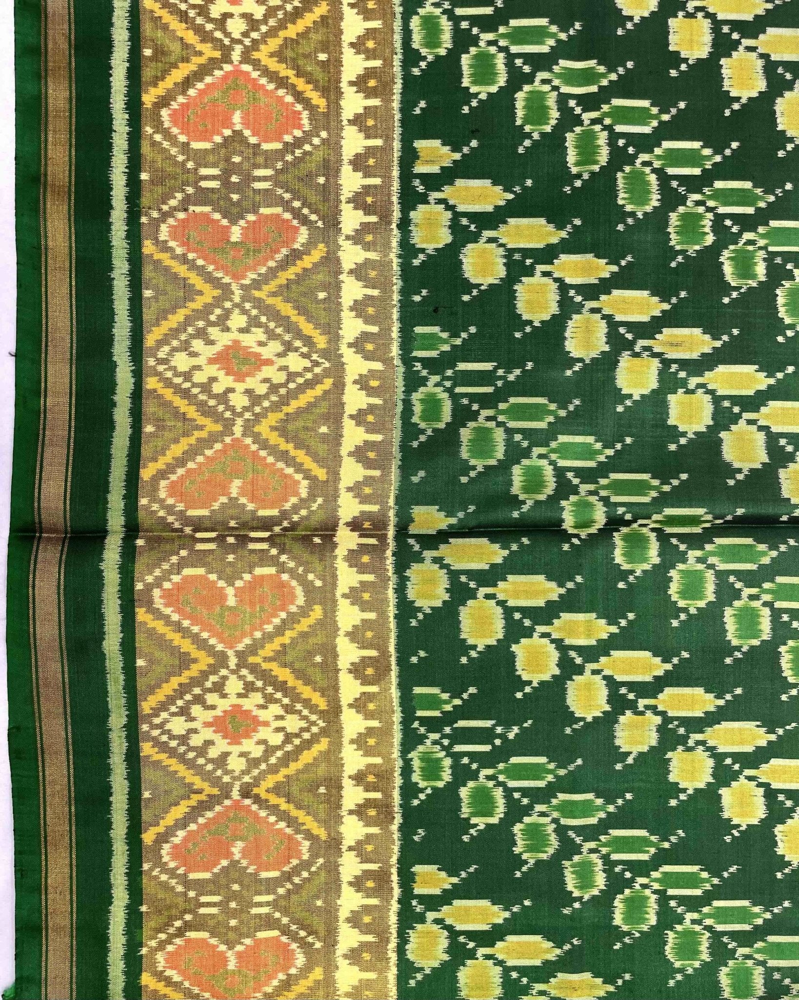 Green Leaves Leheriya Patola Saree - SindhoiPatolaArt