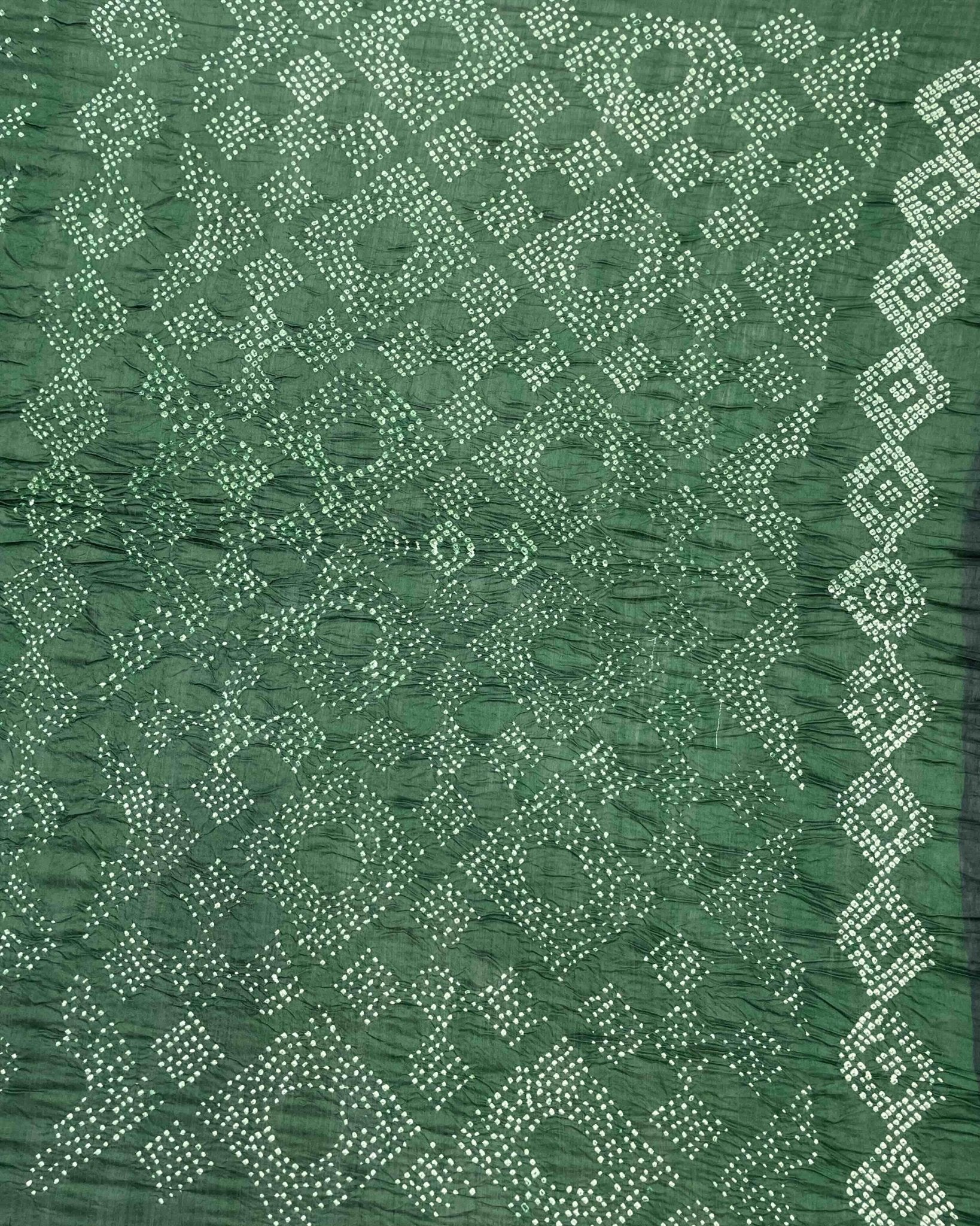 Green Munga Silk Pen Kamalkari Bandhani Saree - SindhoiPatolaArt