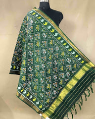 Green Narikunj Patola Dupatta - SindhoiPatolaArt