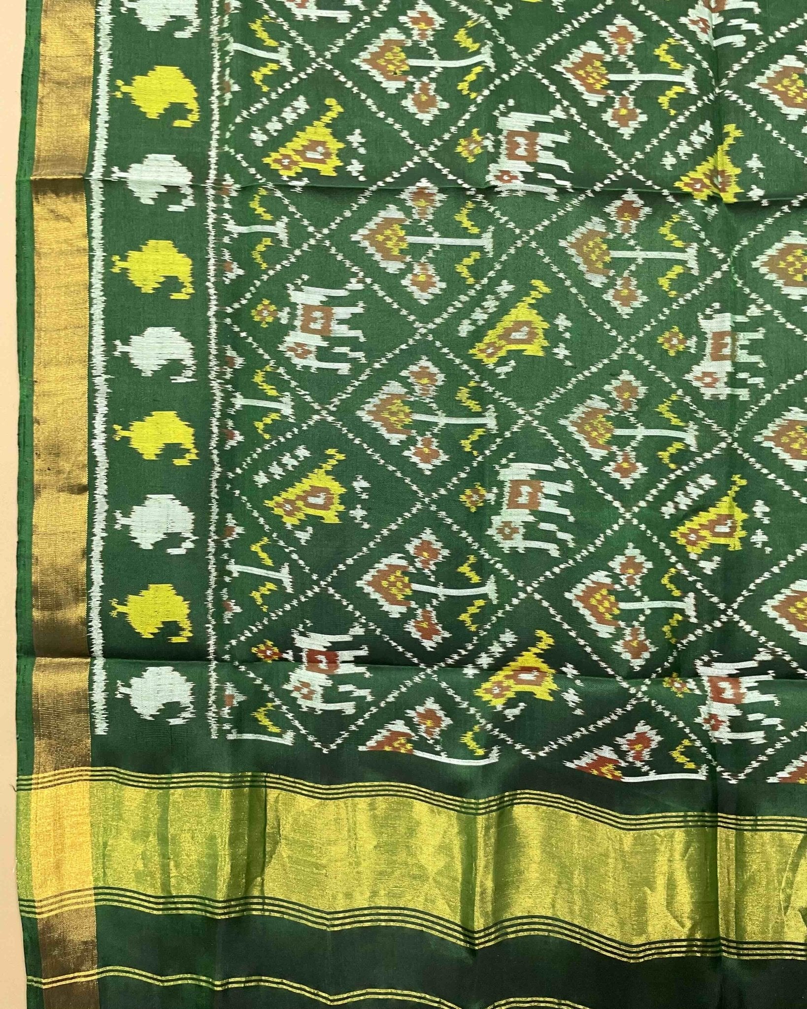 Green Narikunj Patola Dupatta - SindhoiPatolaArt