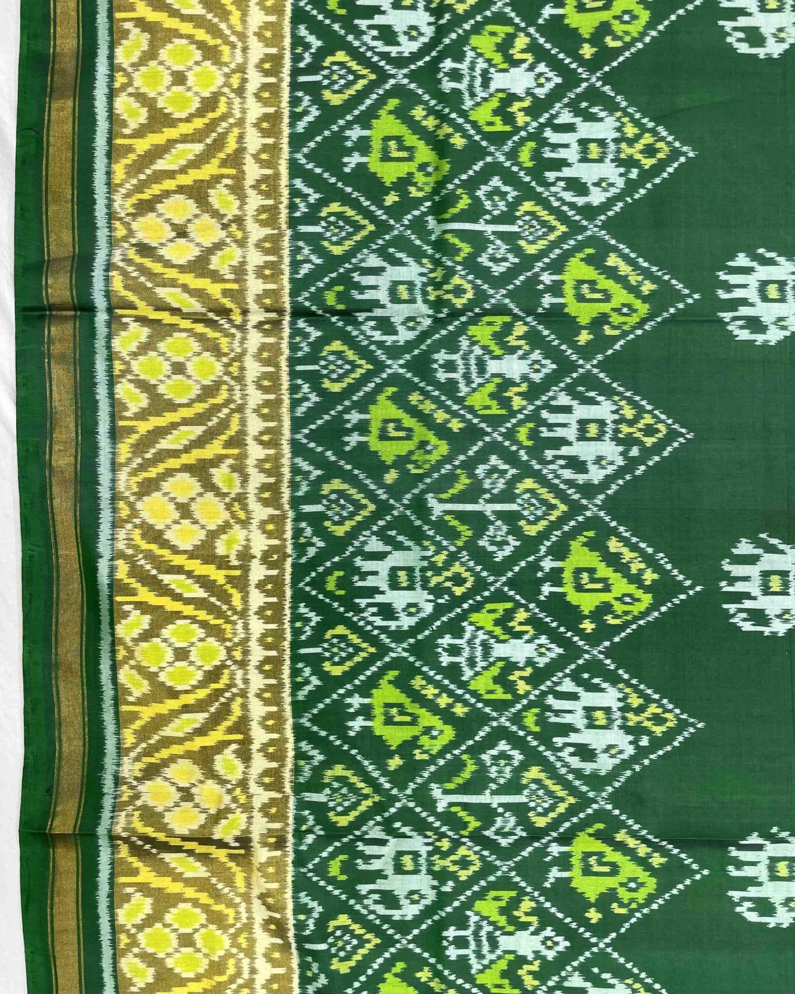 Green Narikunj with Scut Border Patola Saree - SindhoiPatolaArt