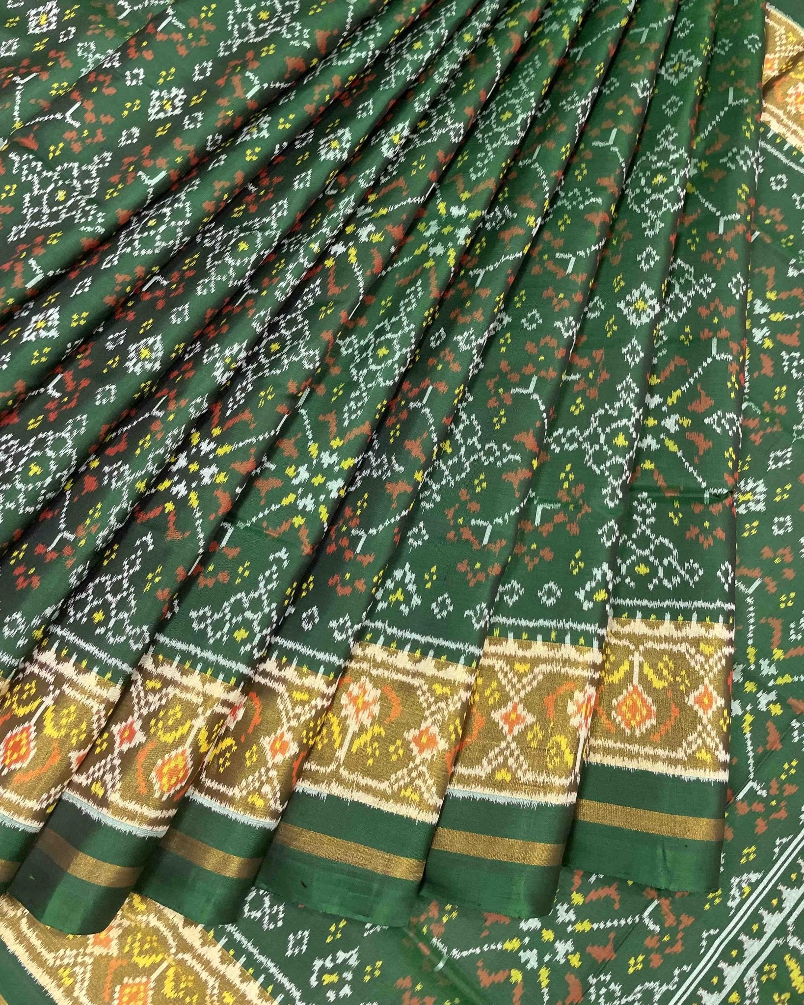 Green Navratan Designer Patola Saree - SindhoiPatolaArt